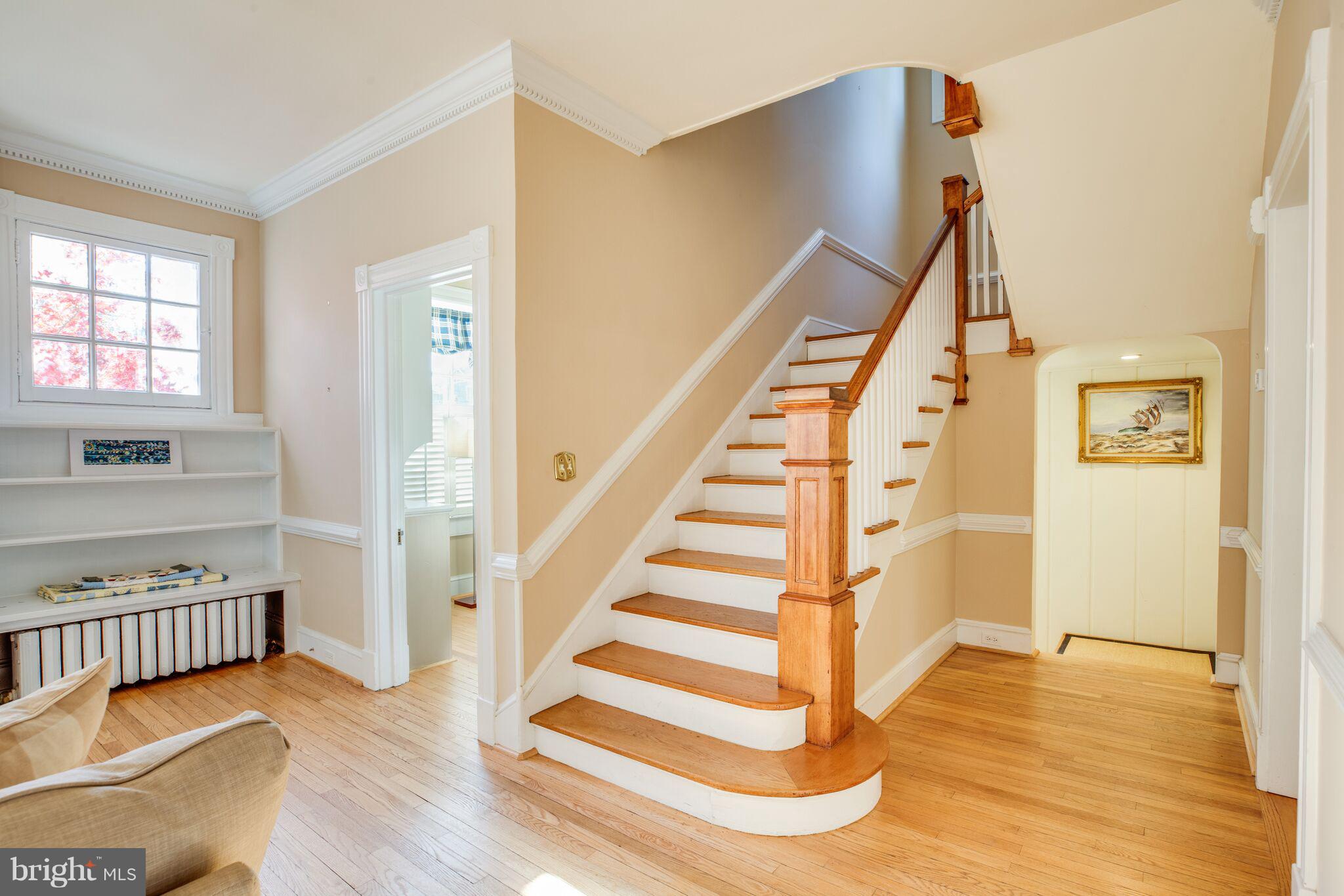 COLLEGE HEIGHTS - Residential