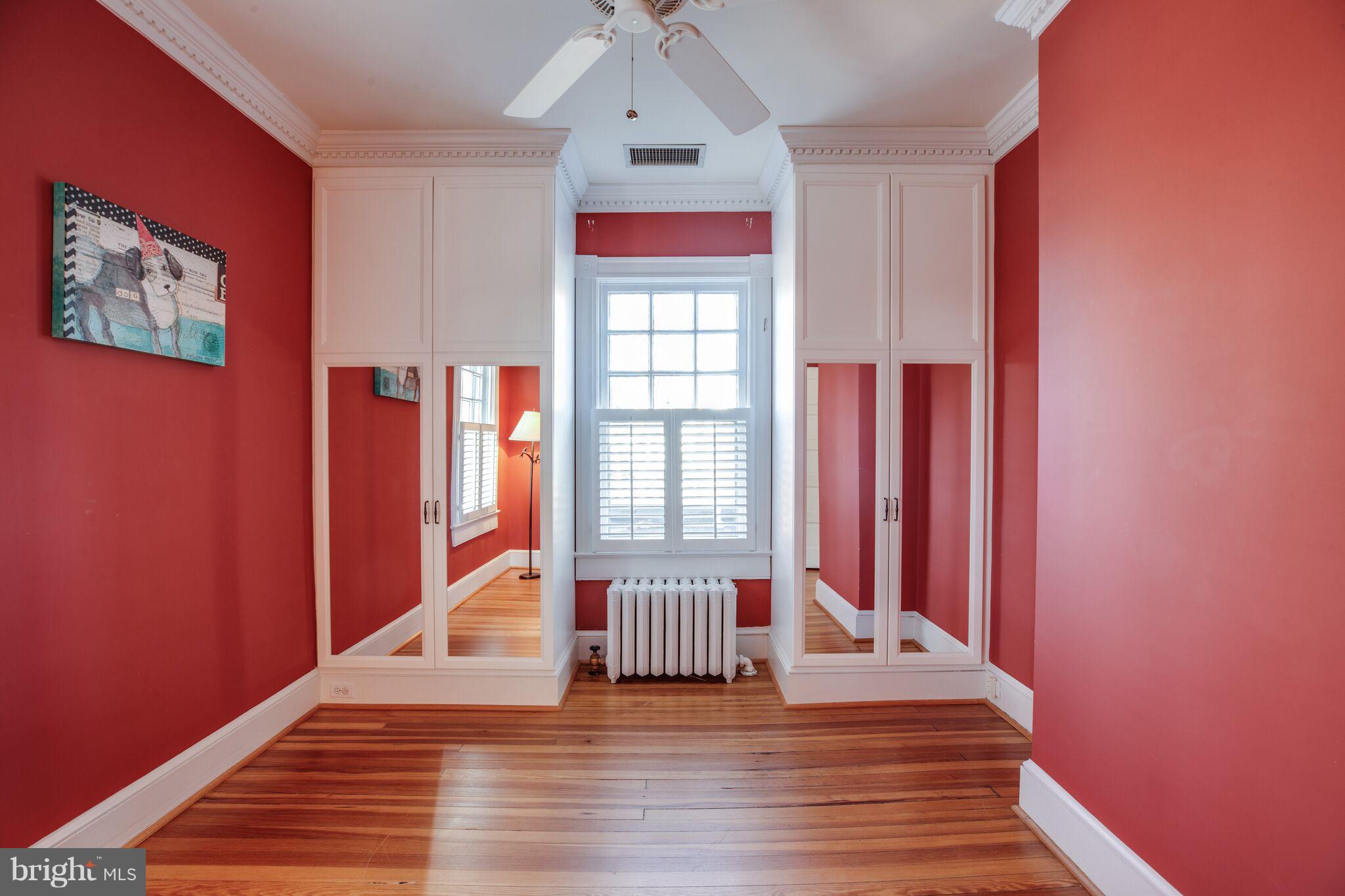 COLLEGE HEIGHTS - Residential