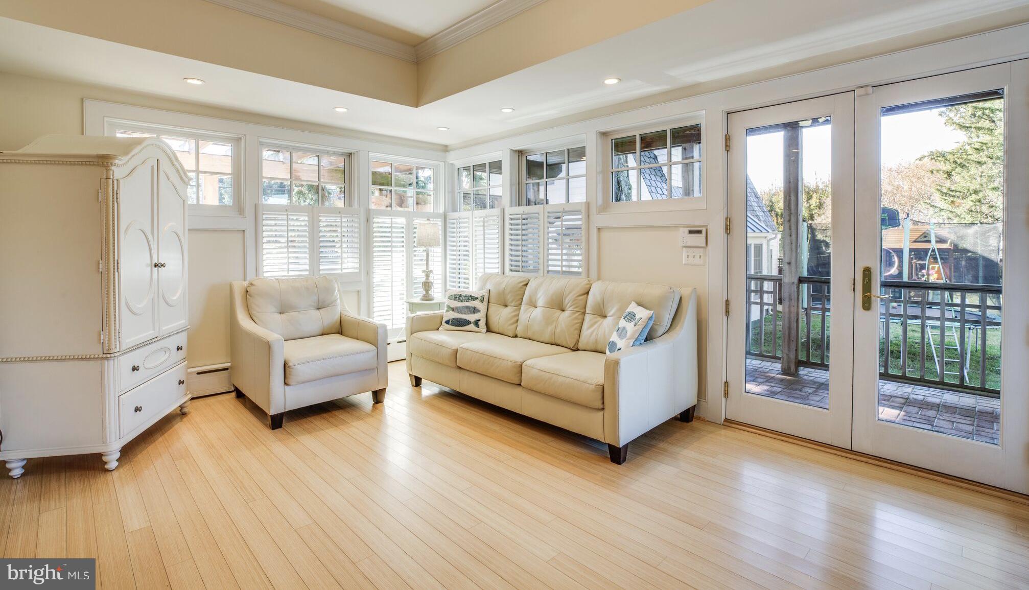 COLLEGE HEIGHTS - Residential