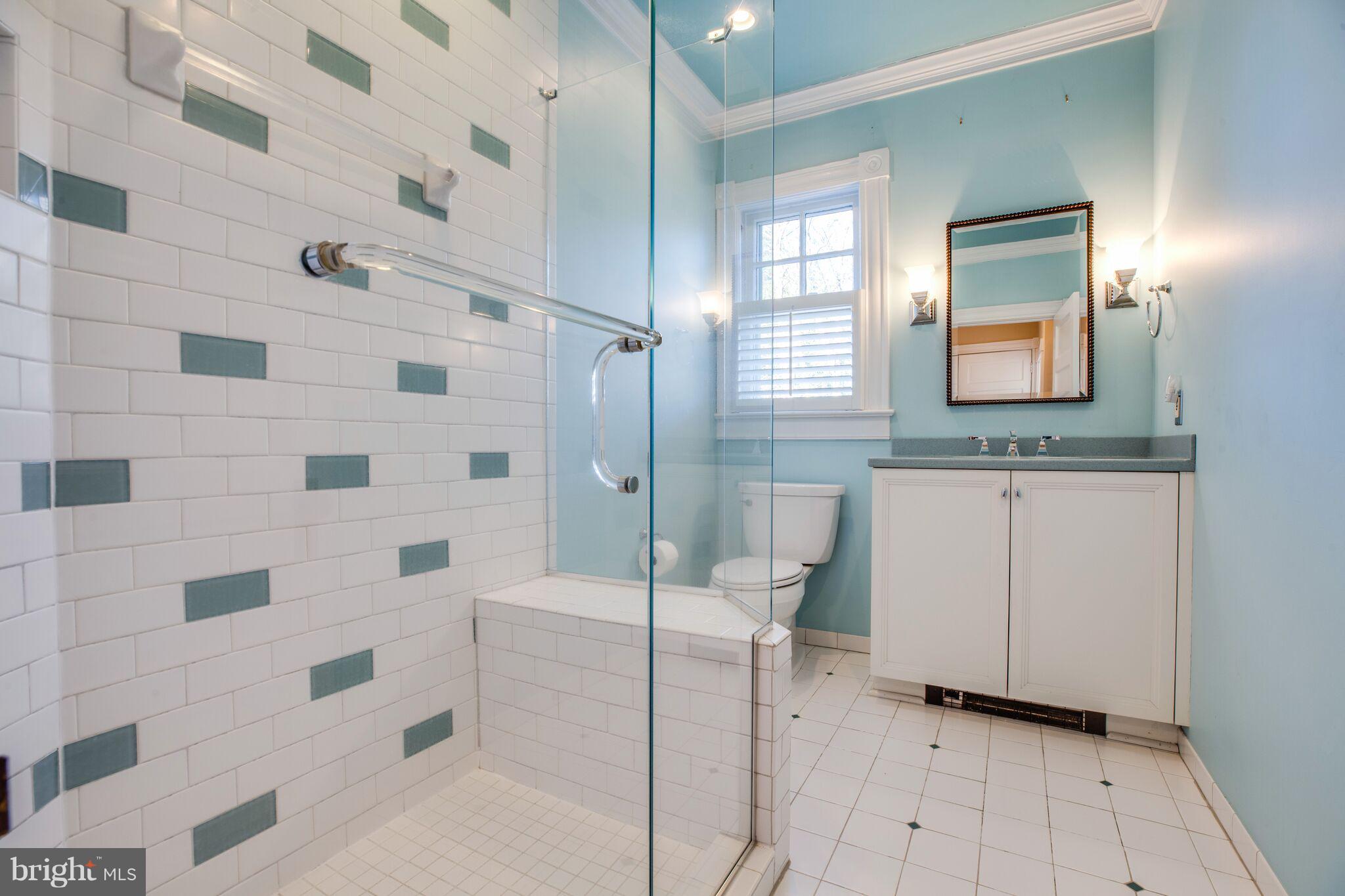 COLLEGE HEIGHTS - Residential