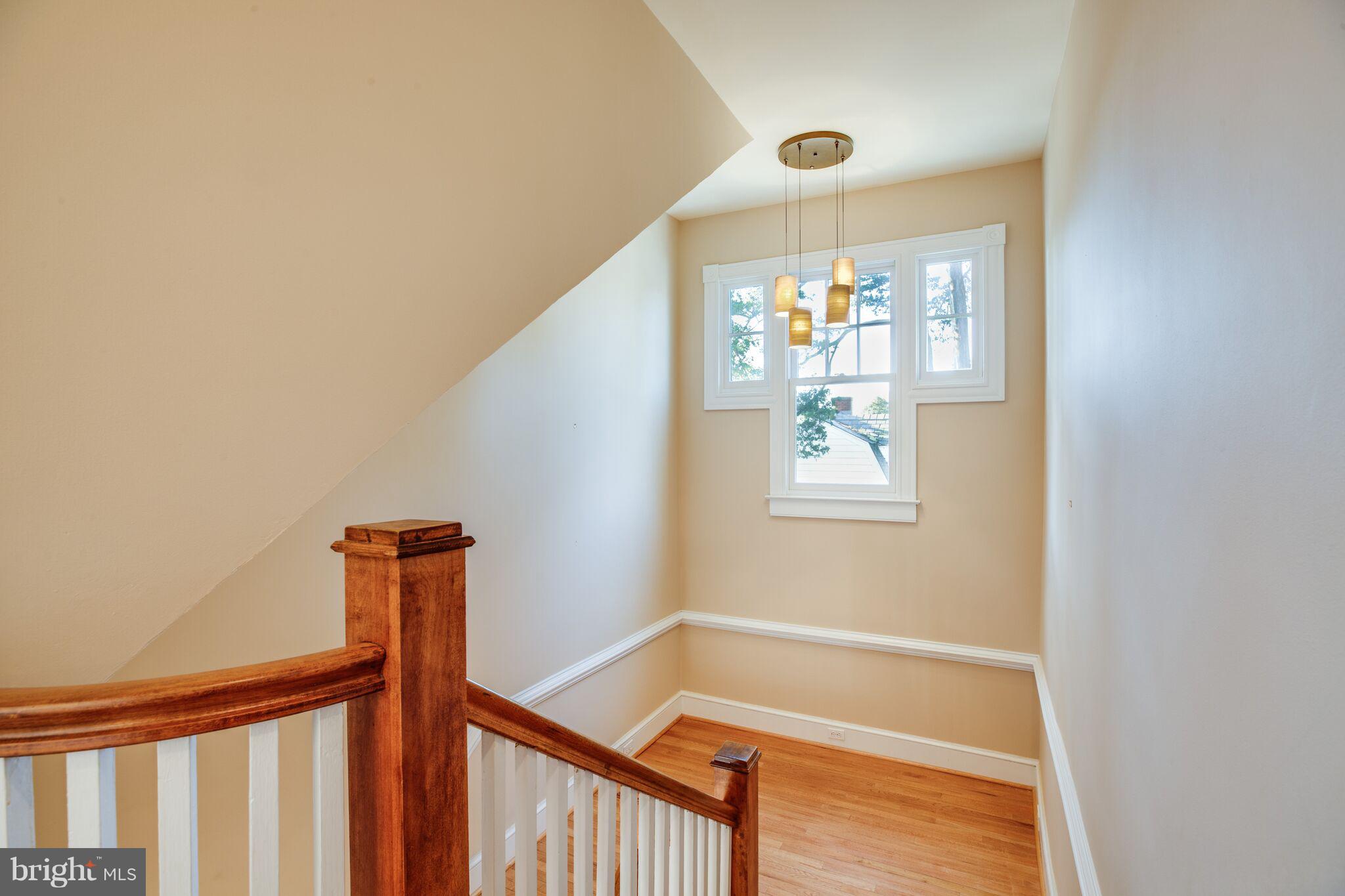 COLLEGE HEIGHTS - Residential