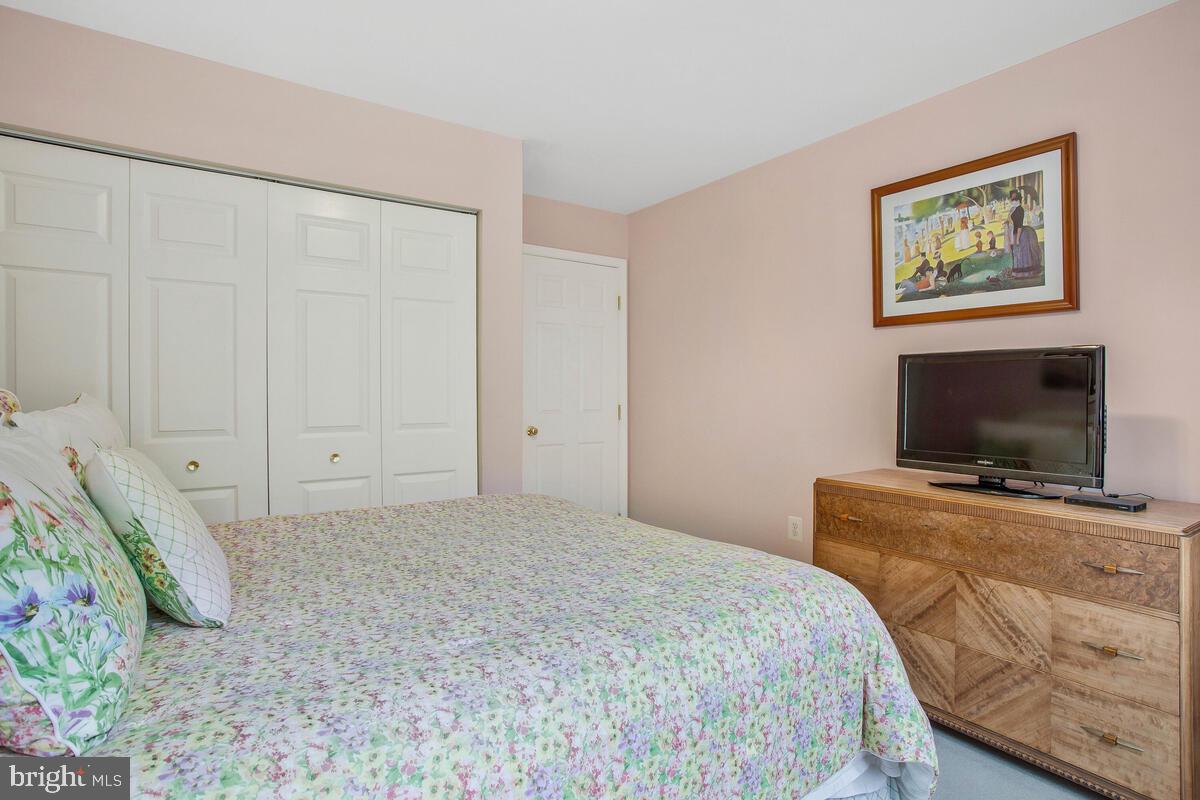 PERSIMMON HILLS - Residential