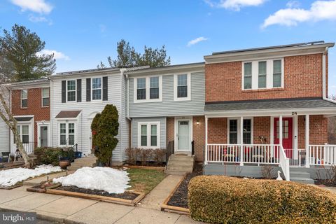 22 CROSS LAUREL COURT GERMANTOWN MD 20876