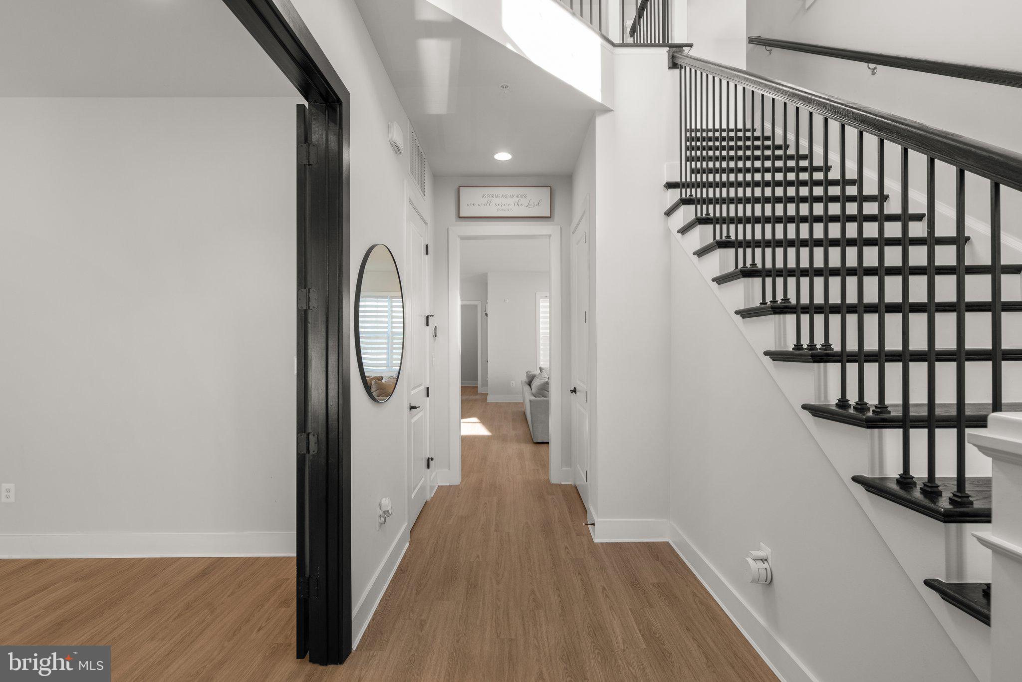 TWO RIVERS - Residential