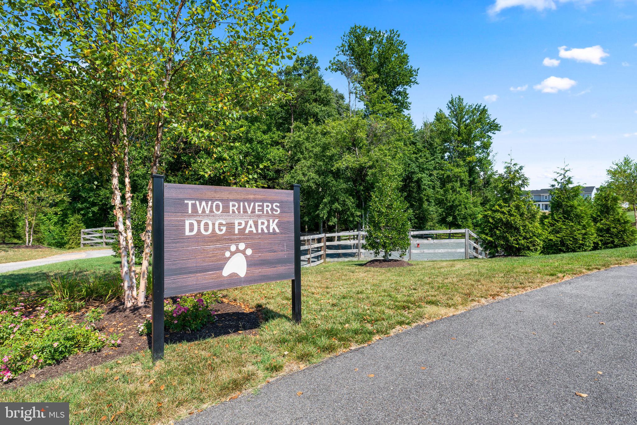 TWO RIVERS - Residential