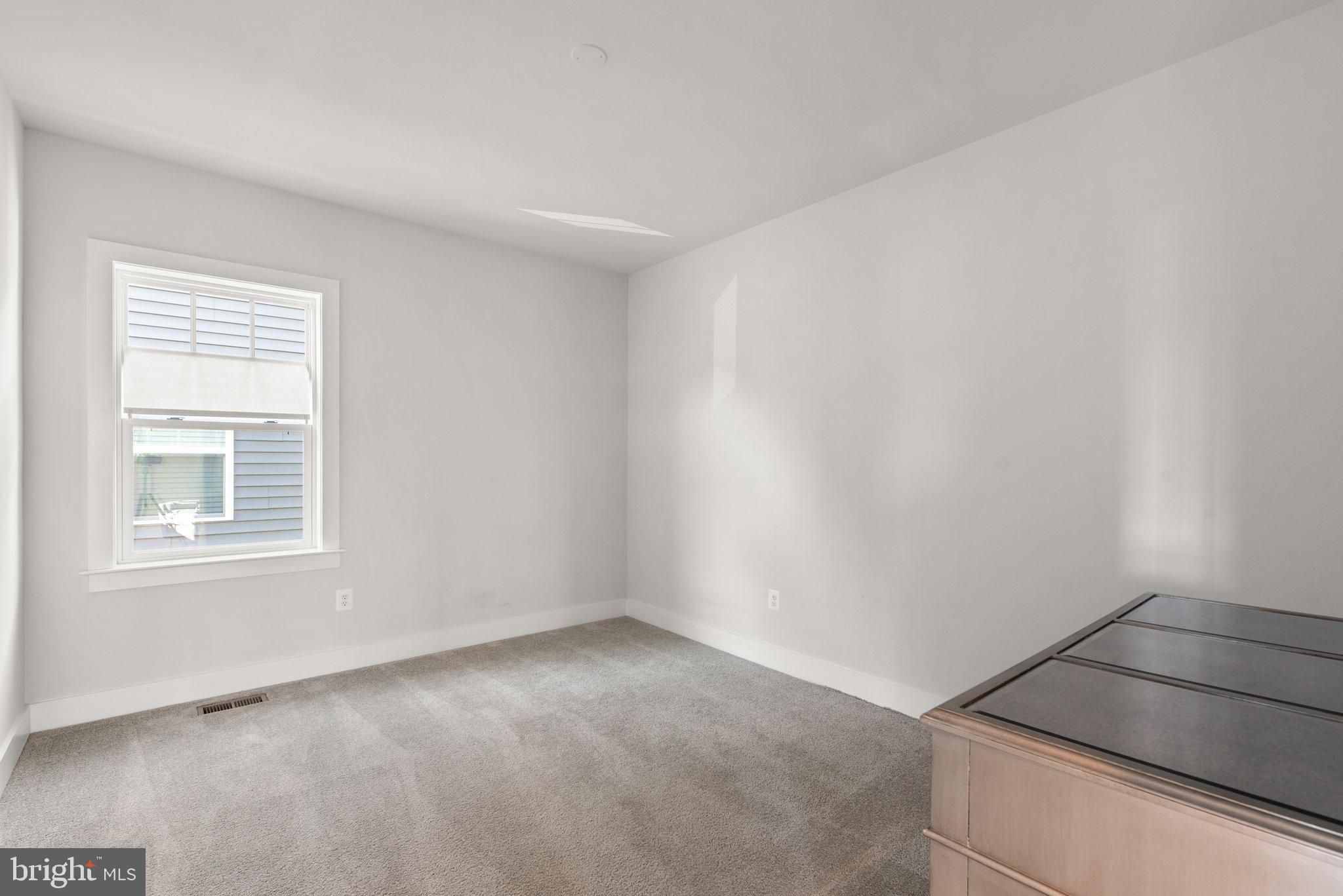 TWO RIVERS - Residential