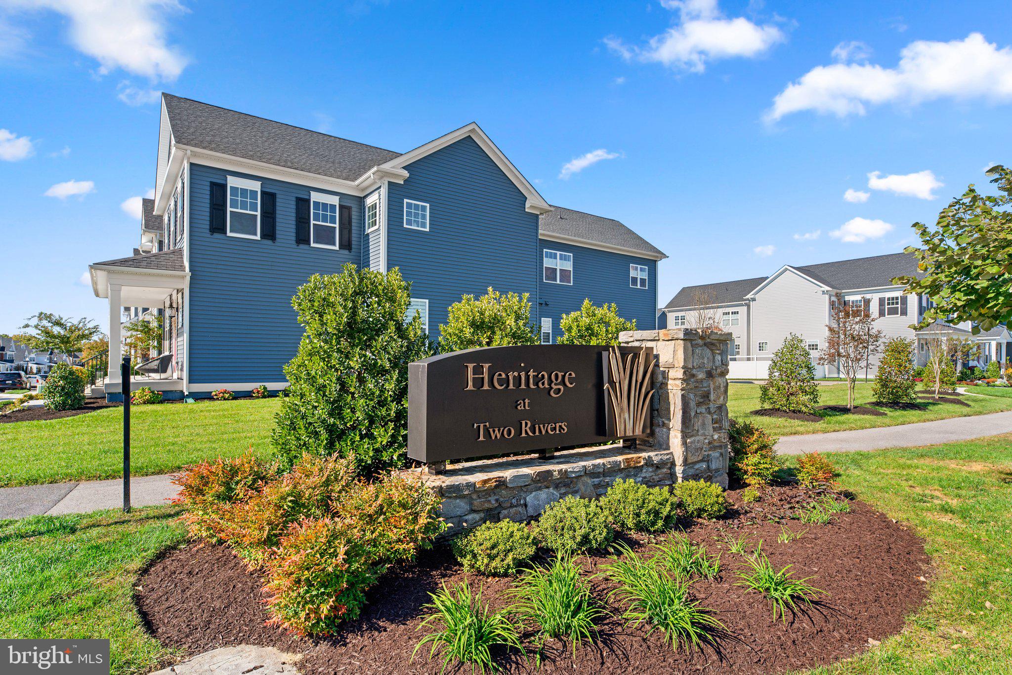 TWO RIVERS - Residential