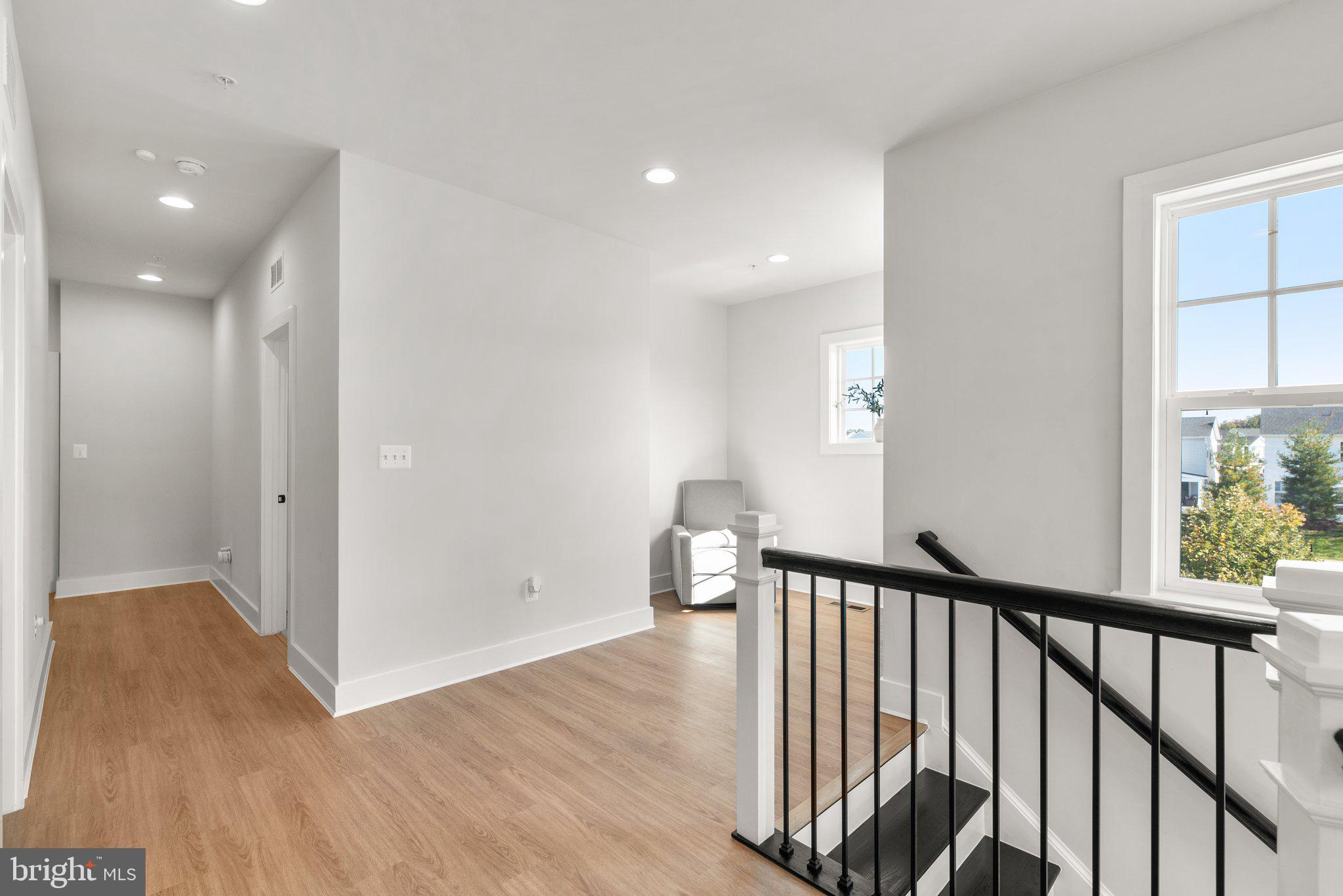 TWO RIVERS - Residential