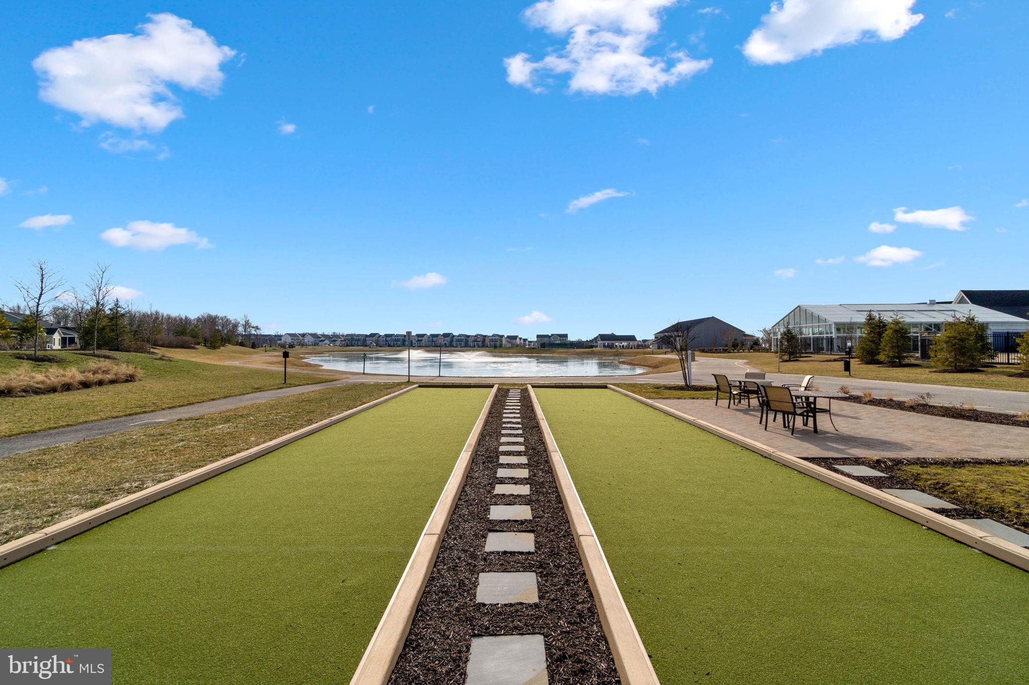 TWO RIVERS - Residential