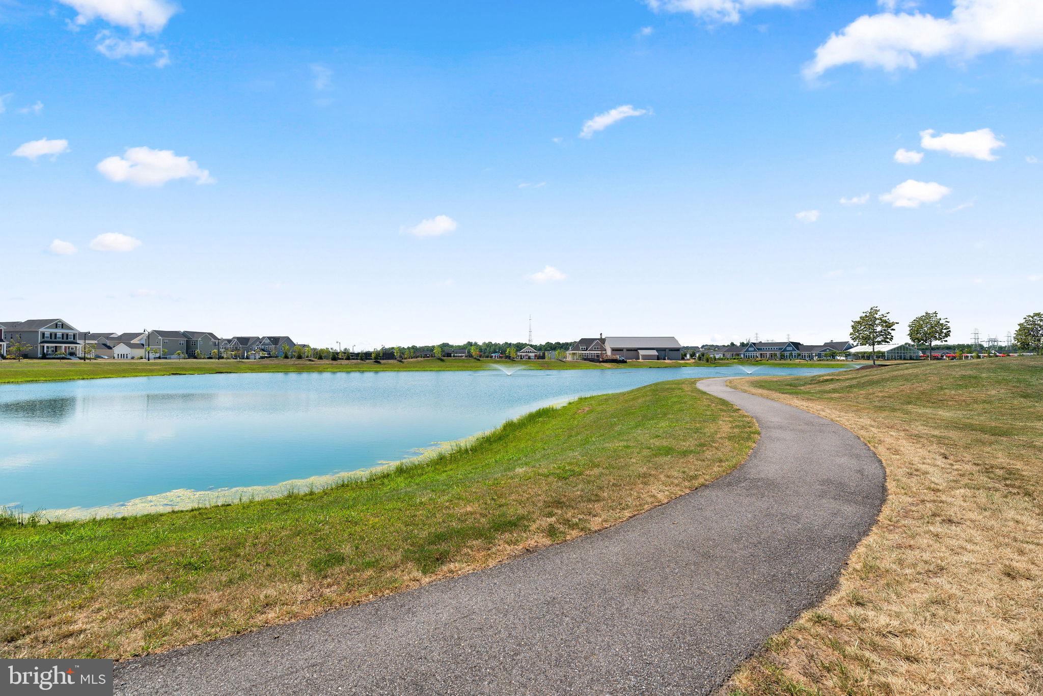 TWO RIVERS - Residential