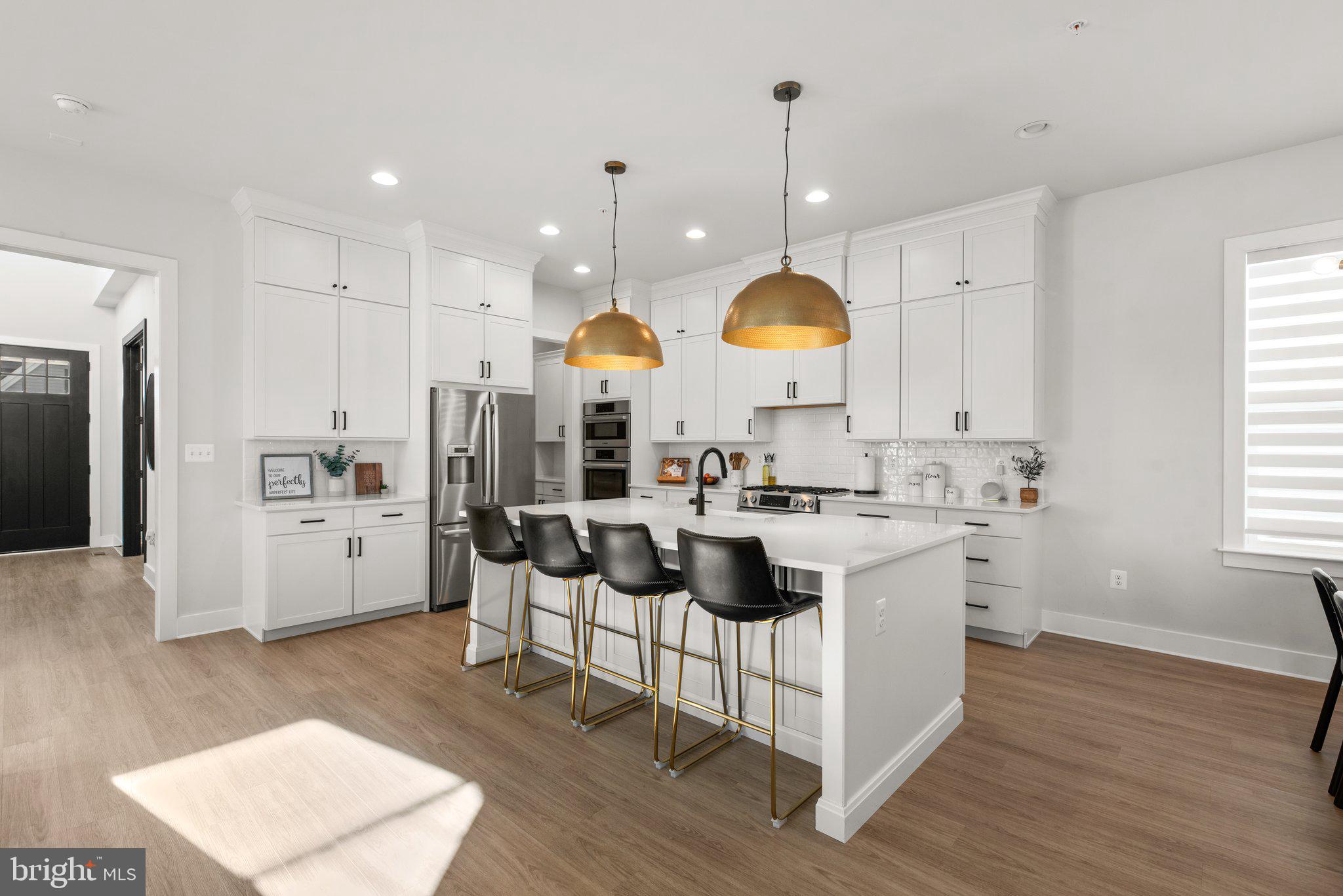 TWO RIVERS - Residential