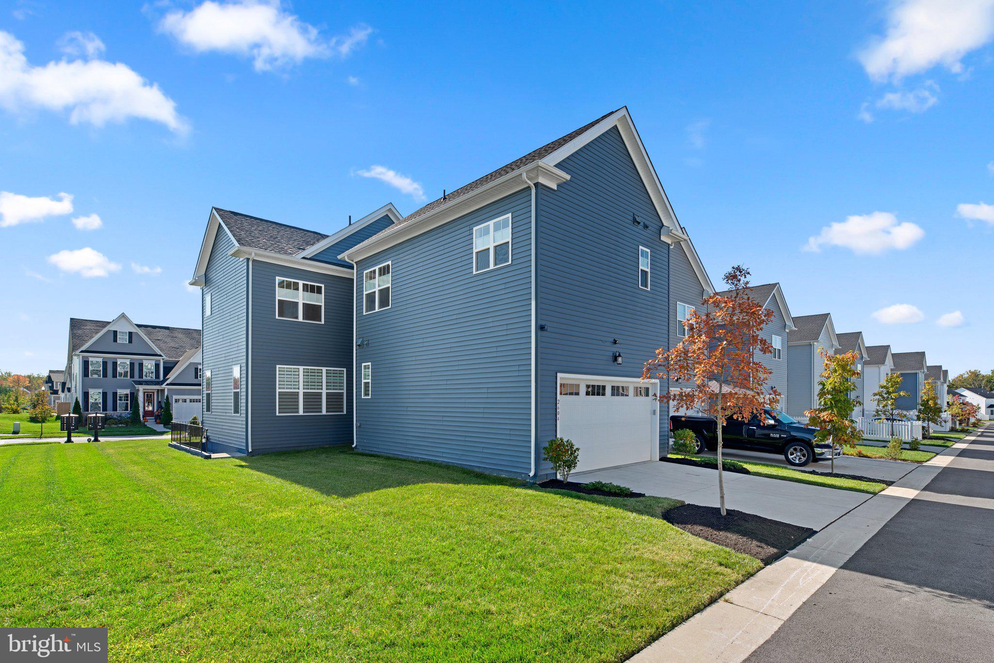 TWO RIVERS - Residential