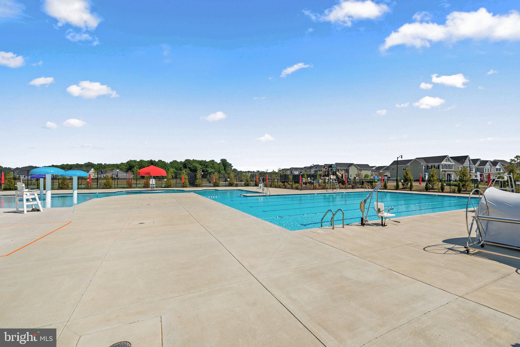 TWO RIVERS - Residential