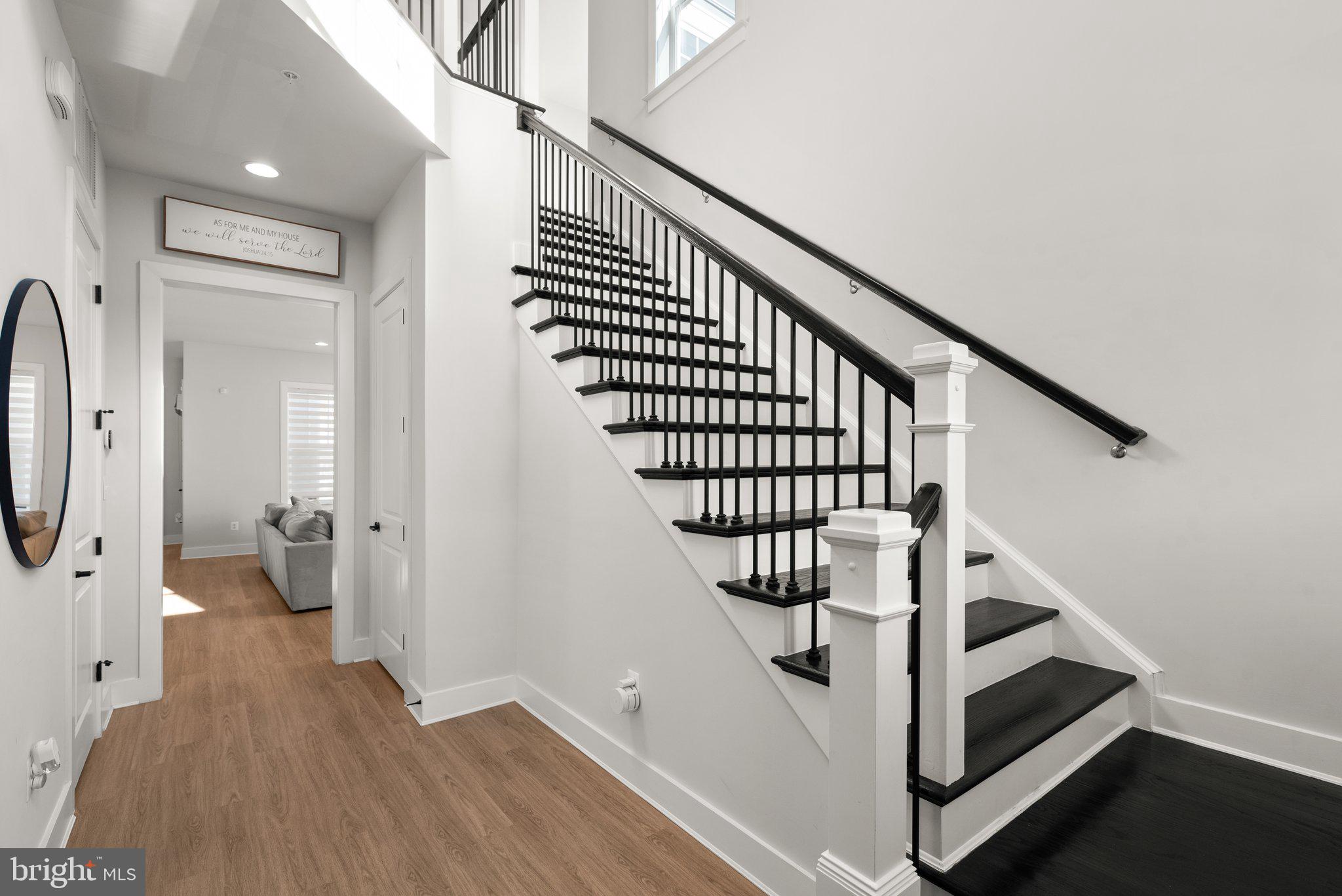 TWO RIVERS - Residential