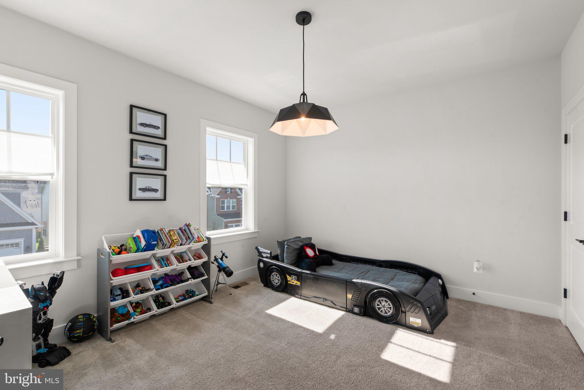 TWO RIVERS - Residential