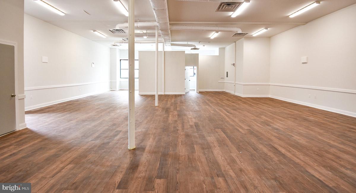 4304 RHODE ISLAND AVENUE