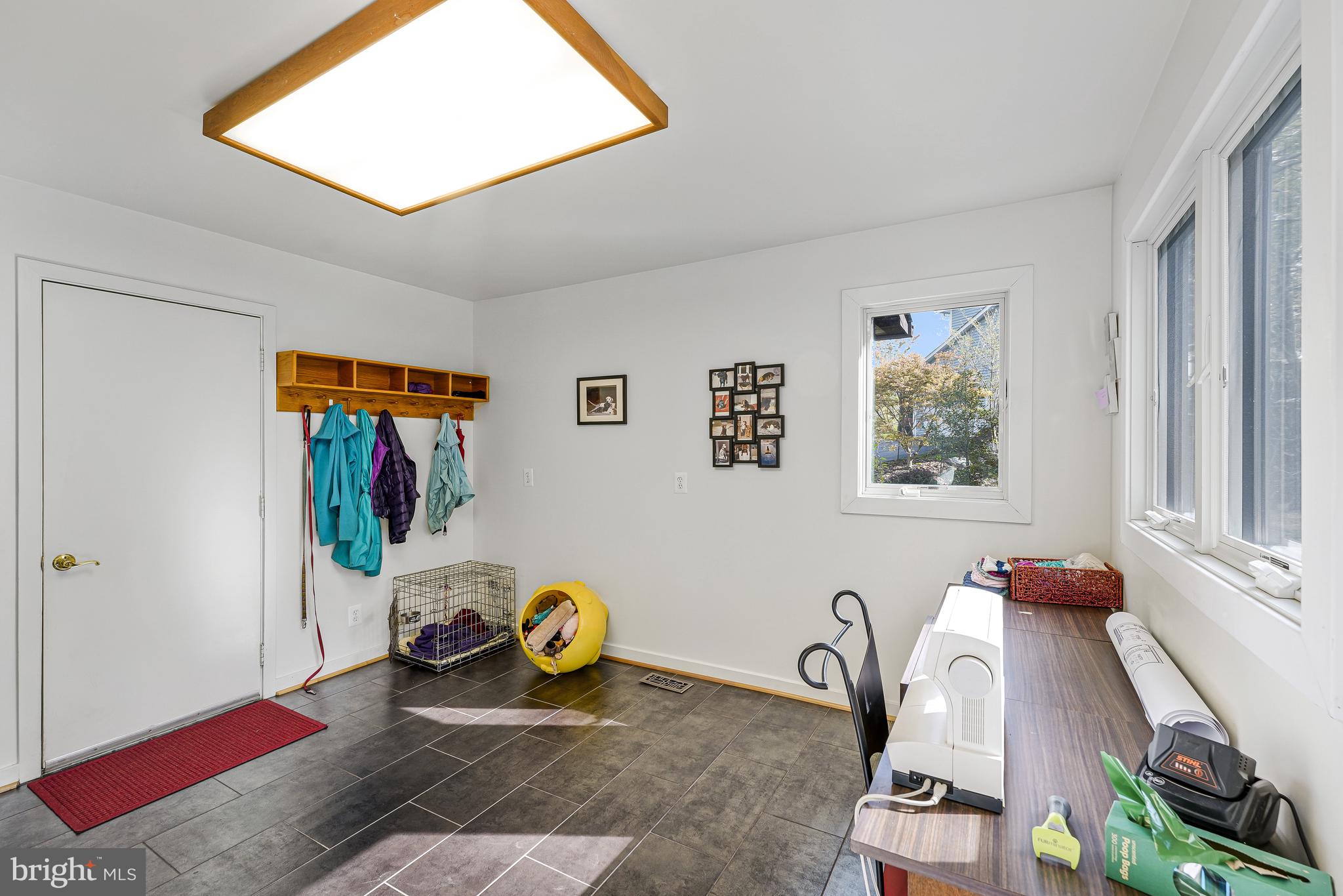 WAPLES MILL ESTATES - Residential