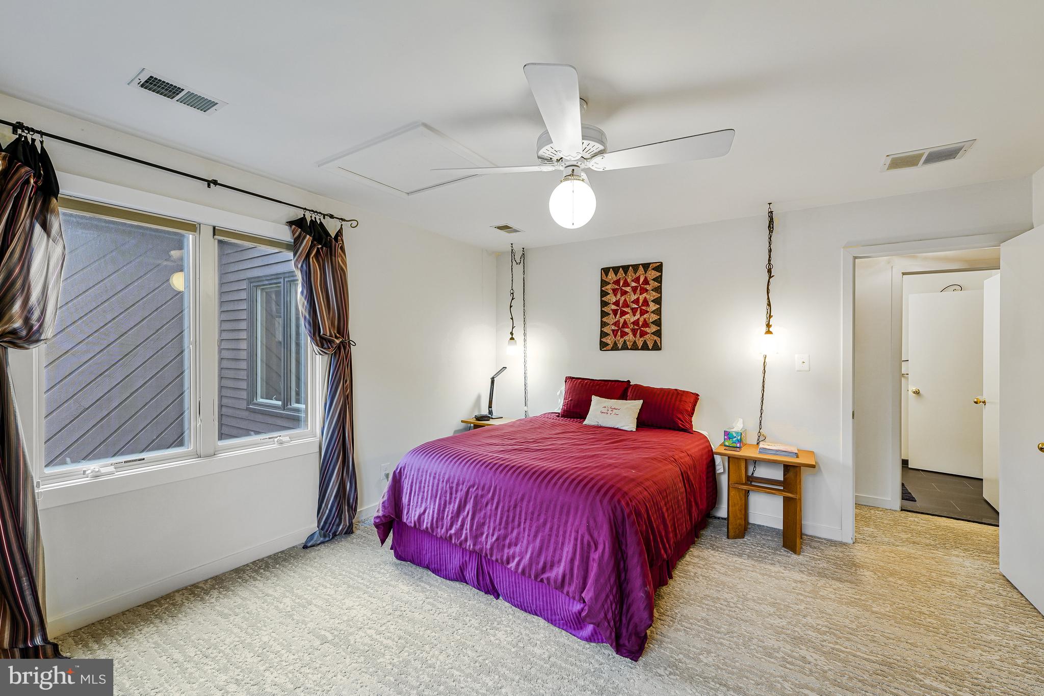 WAPLES MILL ESTATES - Residential