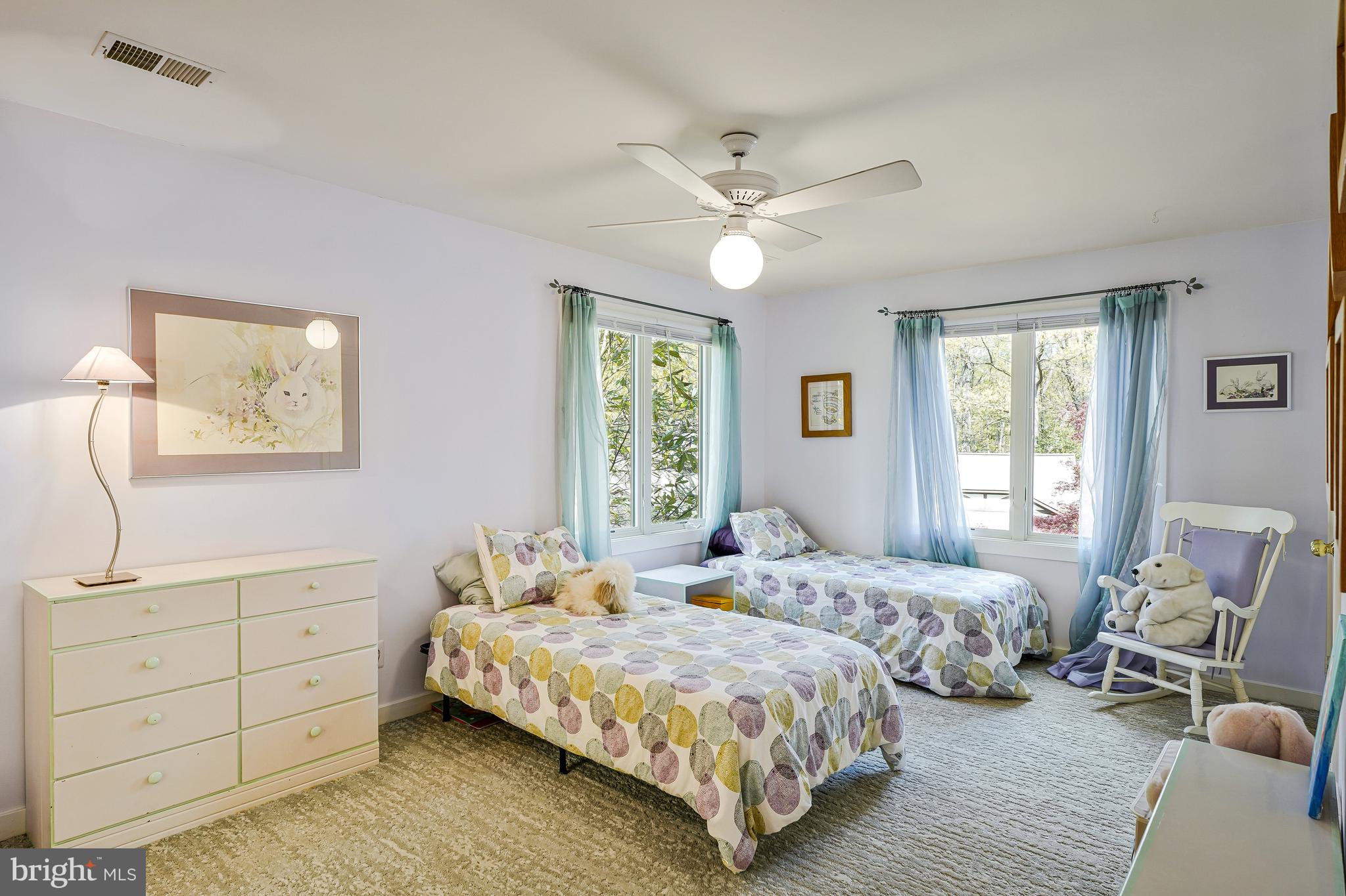 WAPLES MILL ESTATES - Residential