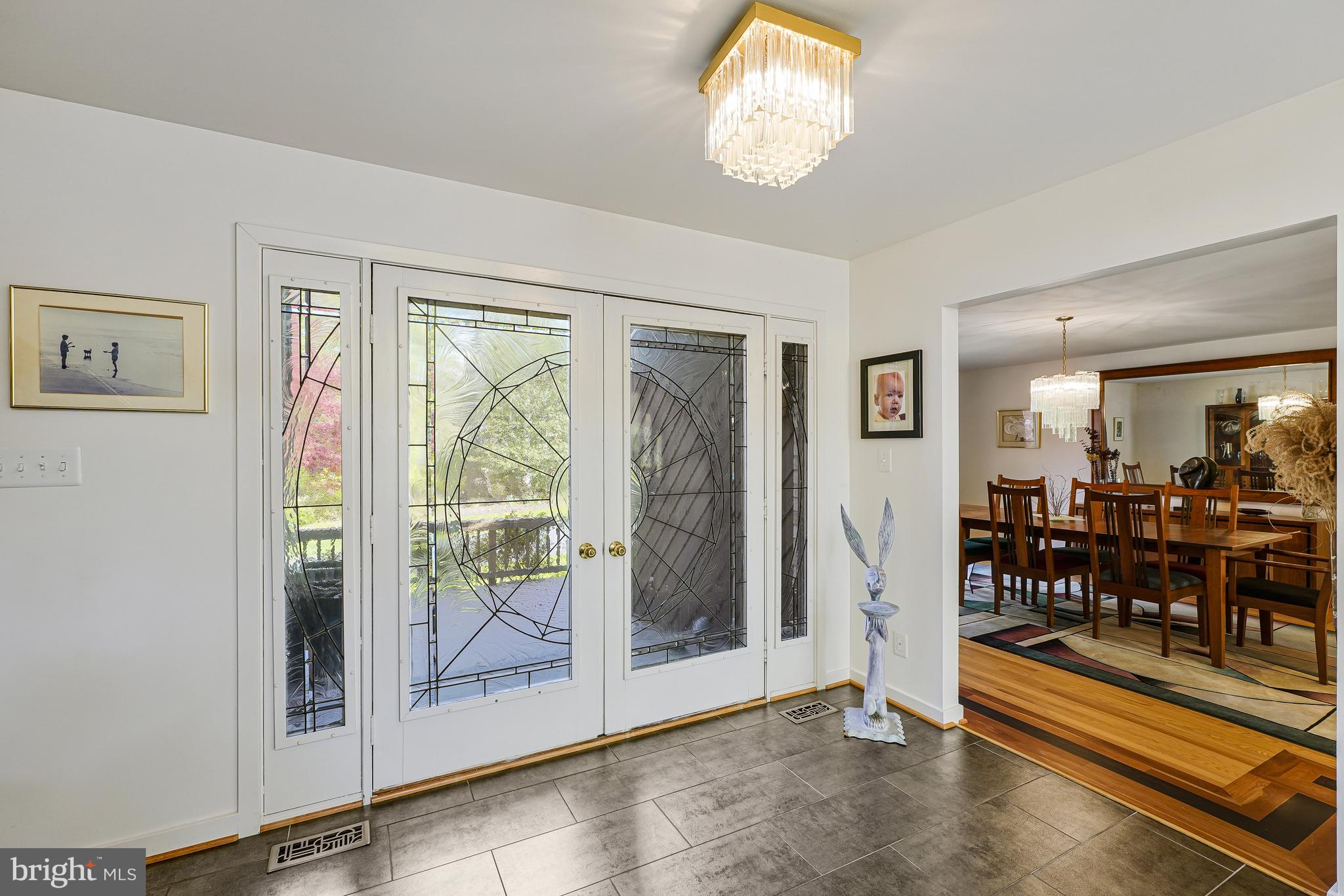 WAPLES MILL ESTATES - Residential