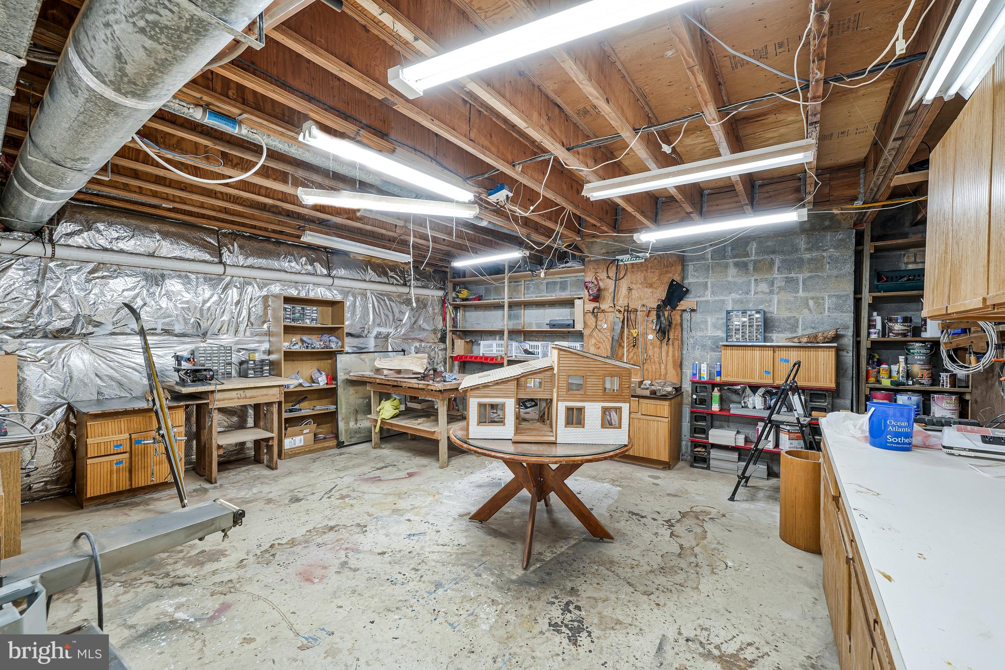 WAPLES MILL ESTATES - Residential