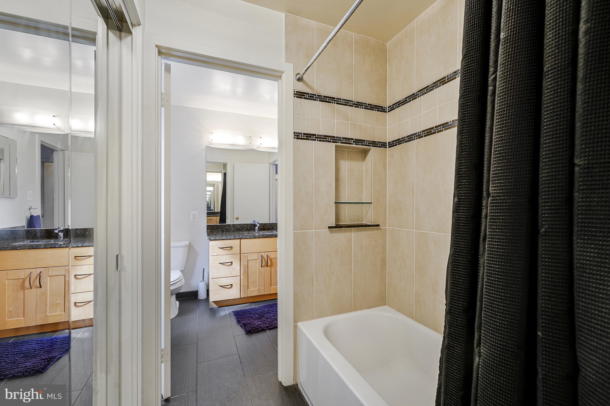 WAPLES MILL ESTATES - Residential