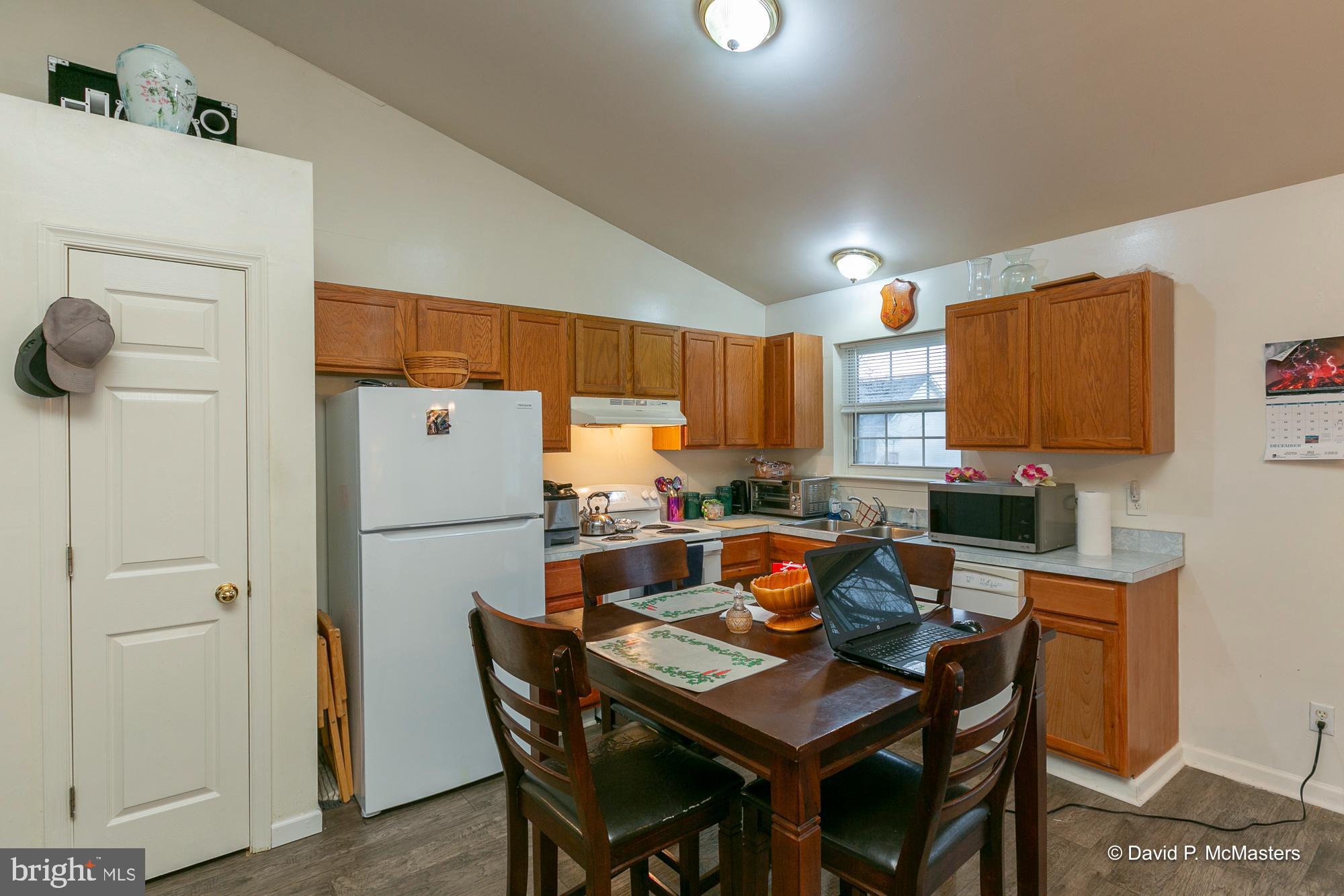 SYCAMORE VILLAGE - Residential