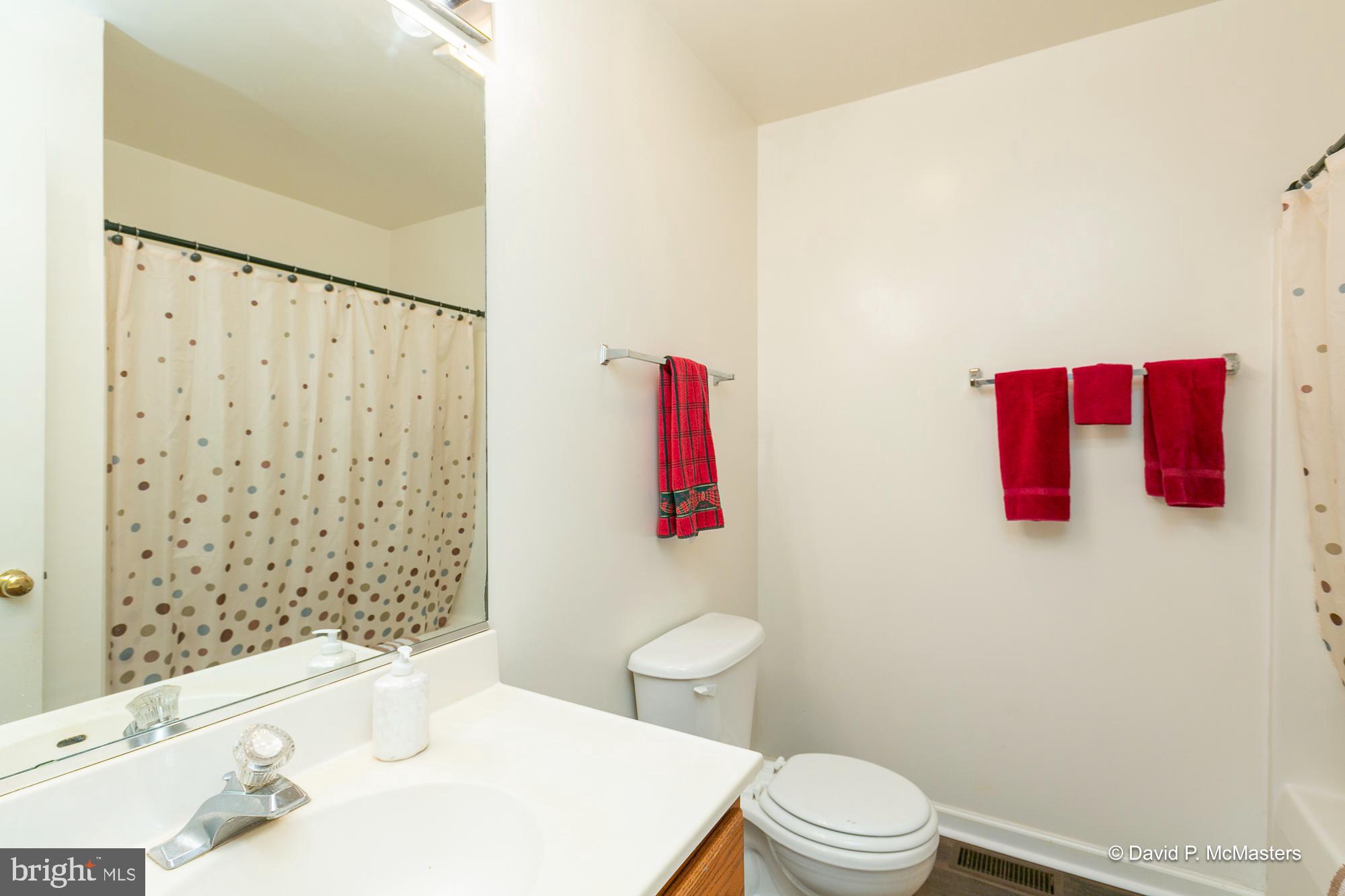 SYCAMORE VILLAGE - Residential