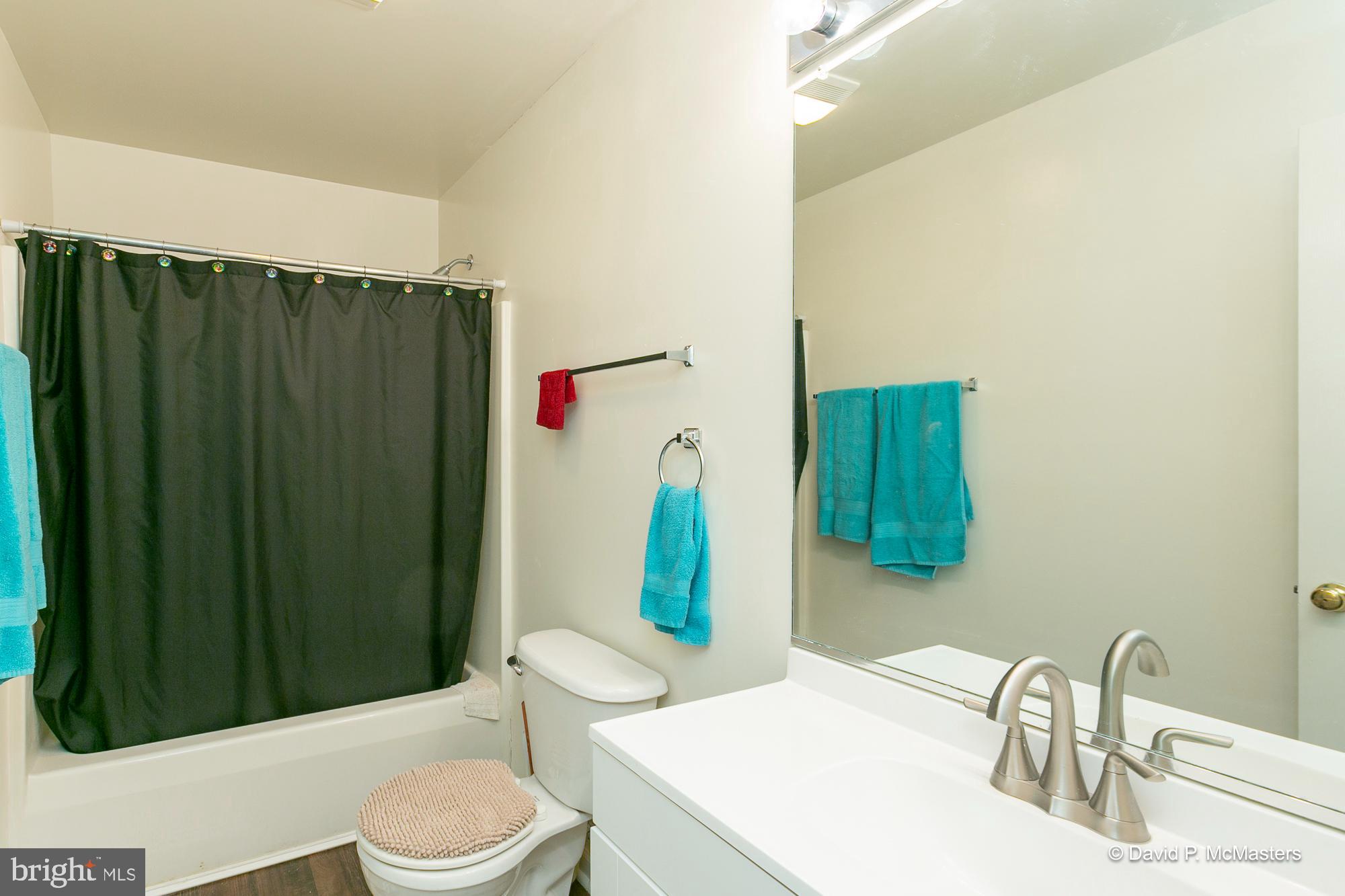 SYCAMORE VILLAGE - Residential