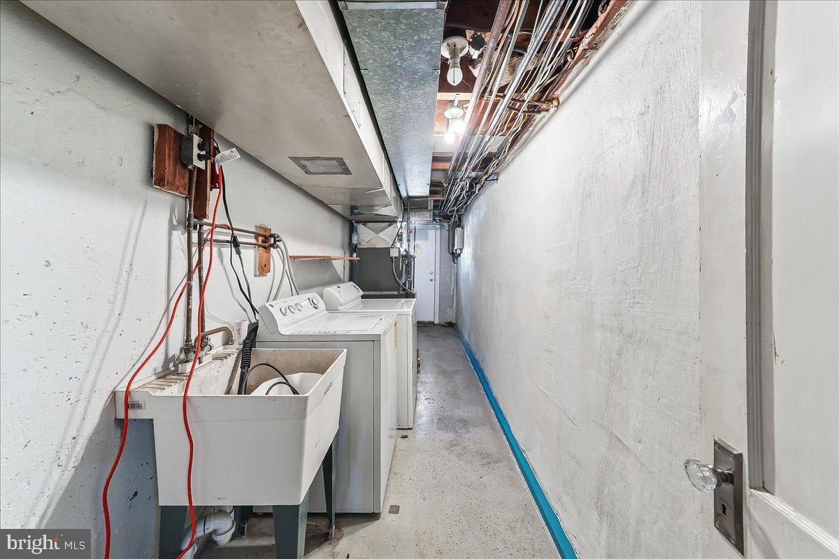 WESTBROOK PARK - Residential