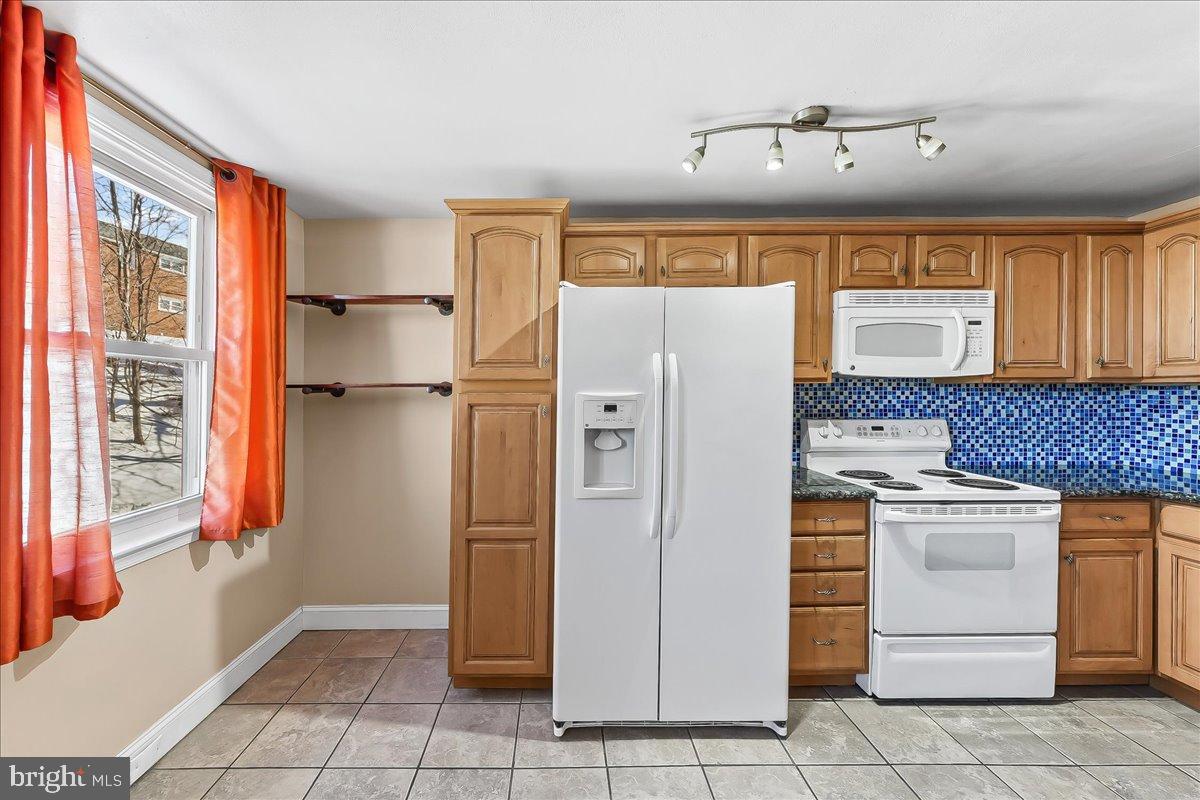 WESTBROOK PARK - Residential