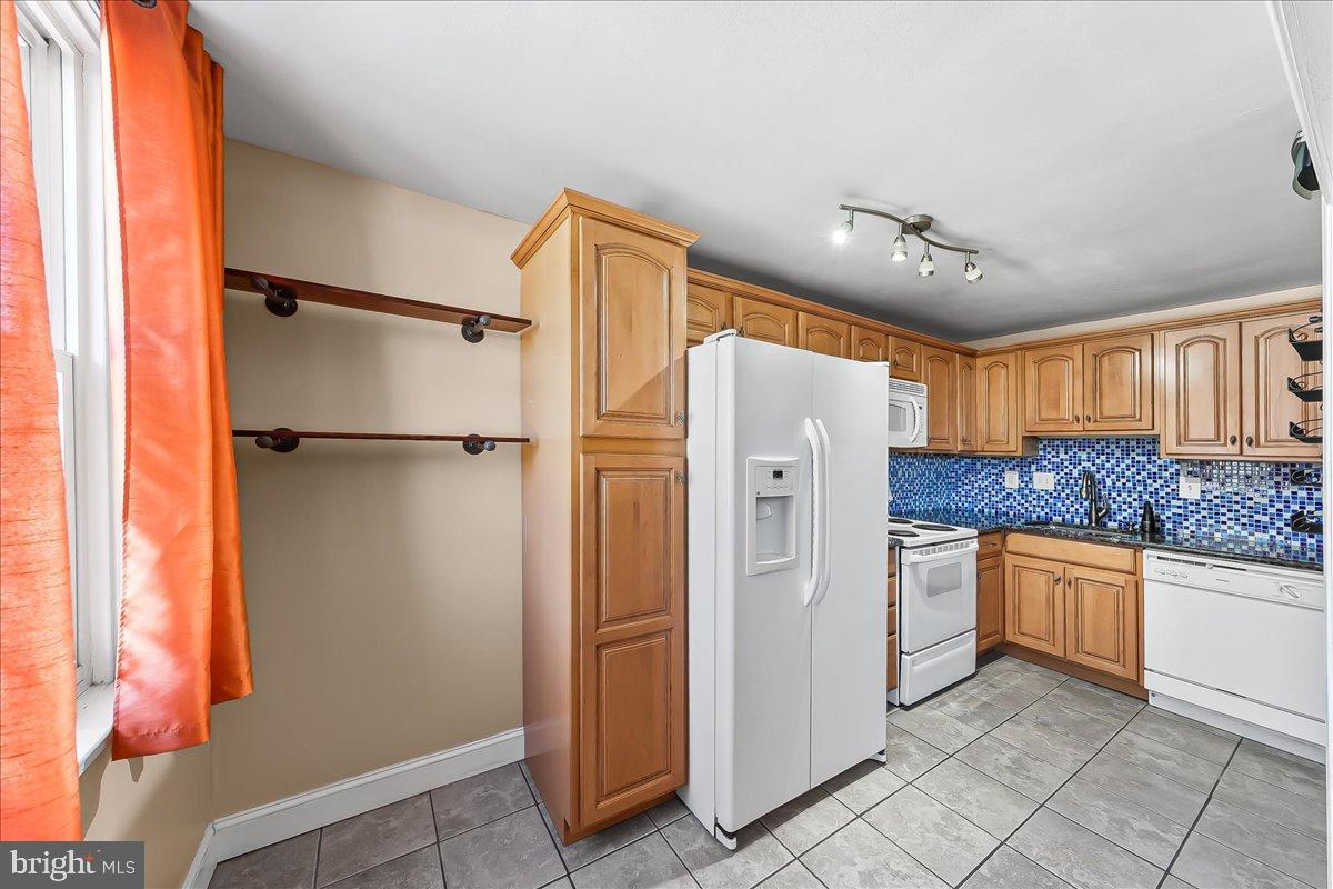 WESTBROOK PARK - Residential