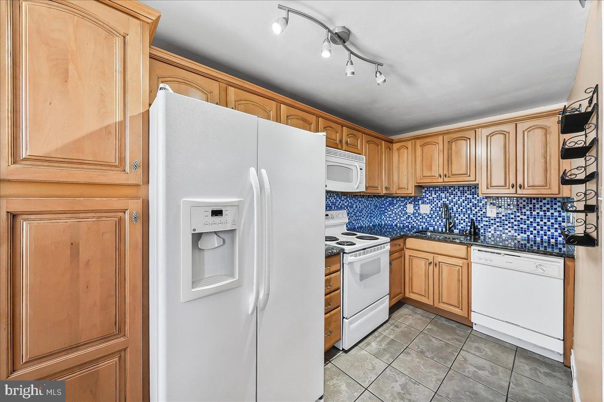 WESTBROOK PARK - Residential