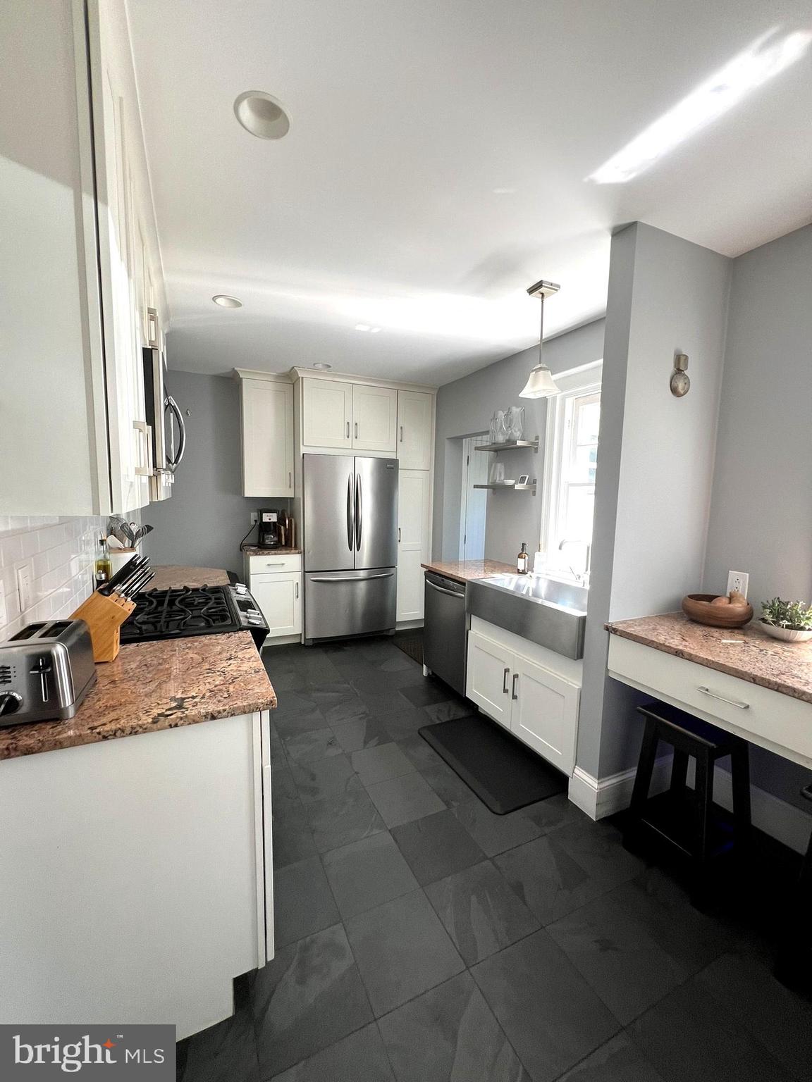 ARDMORE PARK - Residential