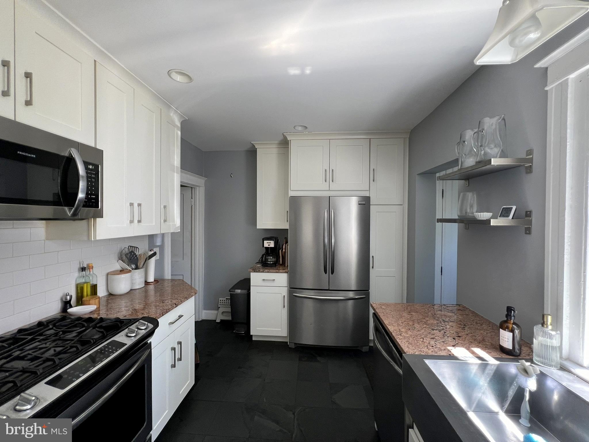 ARDMORE PARK - Residential