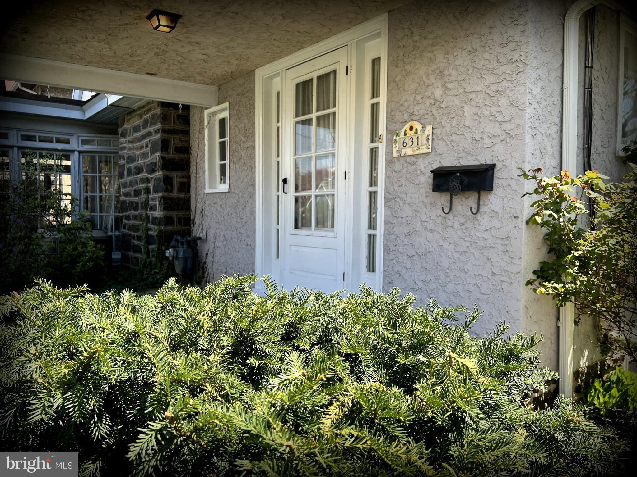 ARDMORE PARK - Residential