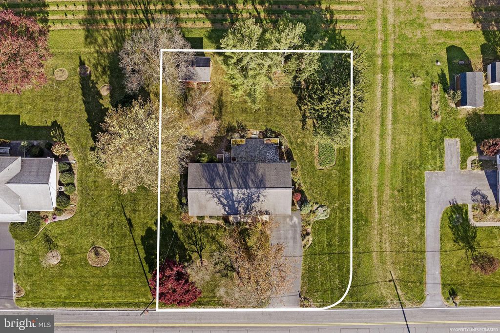 Photo of 337 Long Road, MANHEIM, PA 17545 (MLS # PALA2079250)