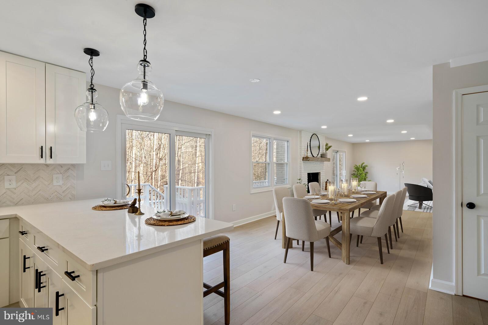 HERITAGE WOODS - Residential