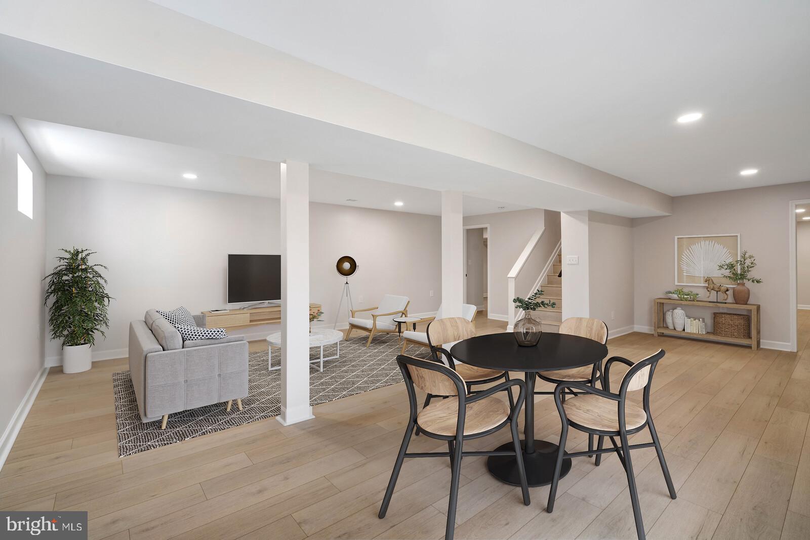 HERITAGE WOODS - Residential