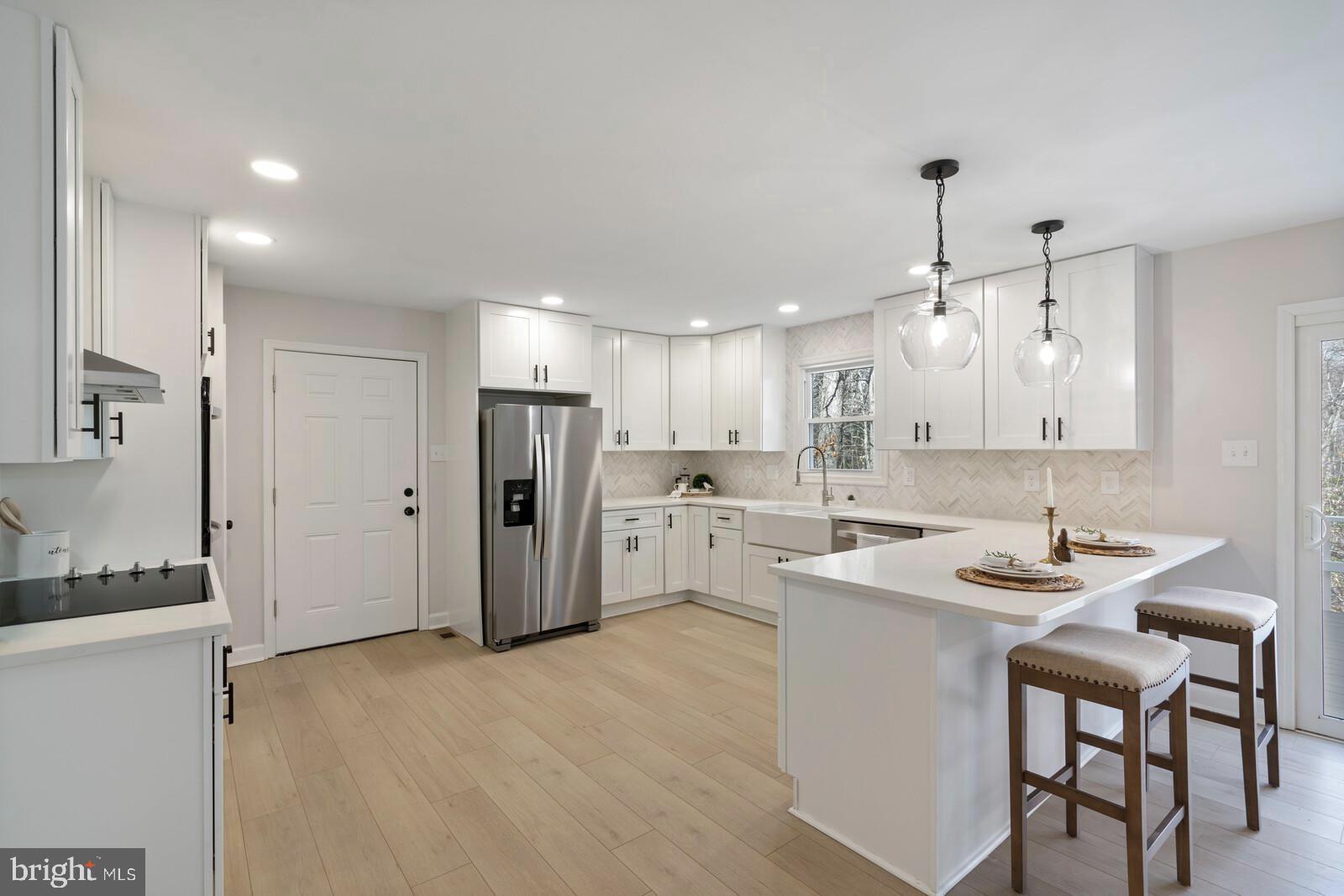 HERITAGE WOODS - Residential