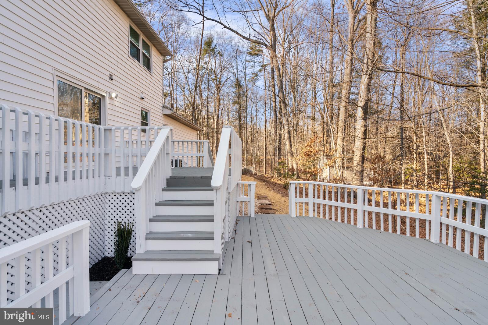 HERITAGE WOODS - Residential