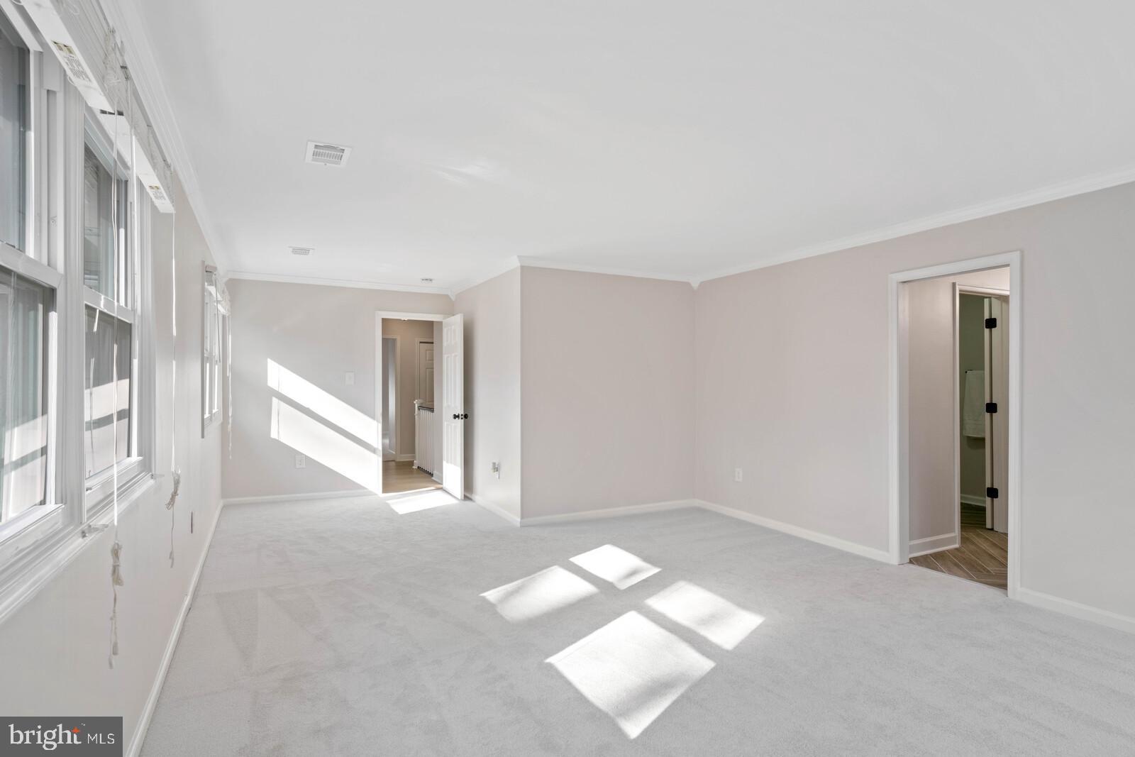 HERITAGE WOODS - Residential