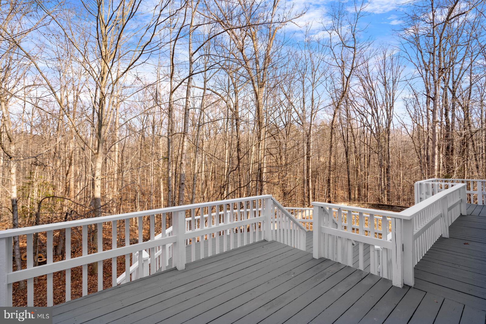 HERITAGE WOODS - Residential