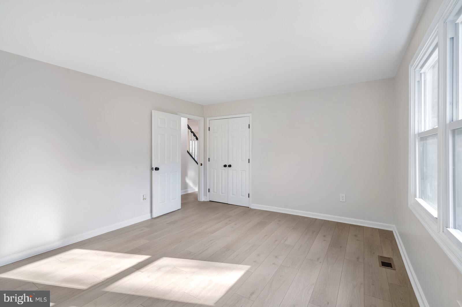 HERITAGE WOODS - Residential