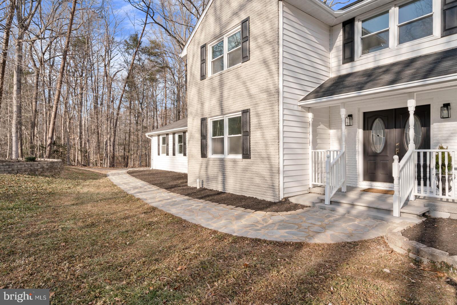 HERITAGE WOODS - Residential