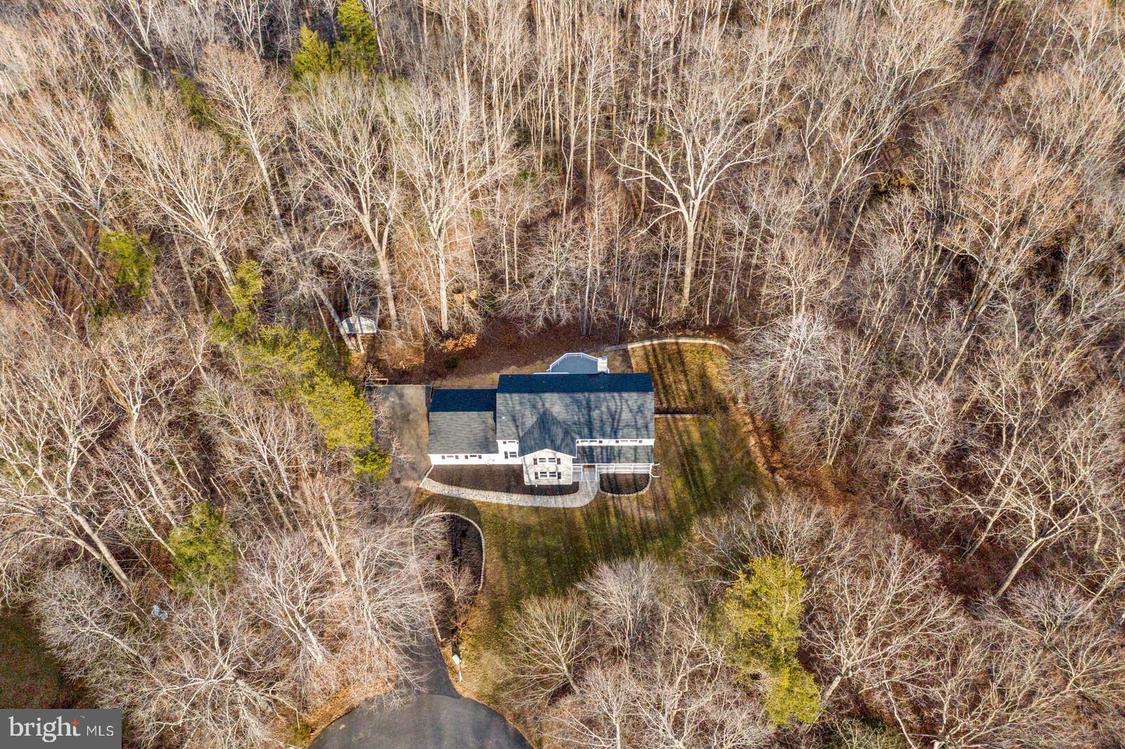 HERITAGE WOODS - Residential