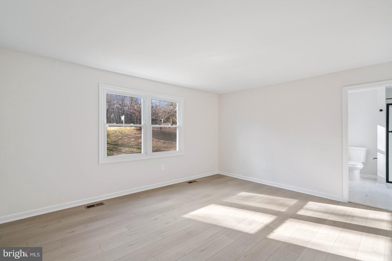 HERITAGE WOODS - Residential