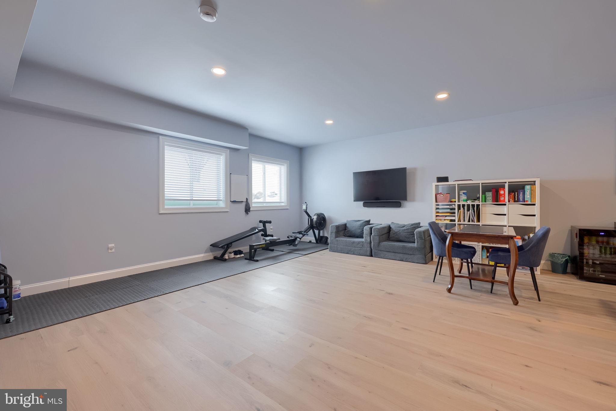 BROOKLAWN - Residential