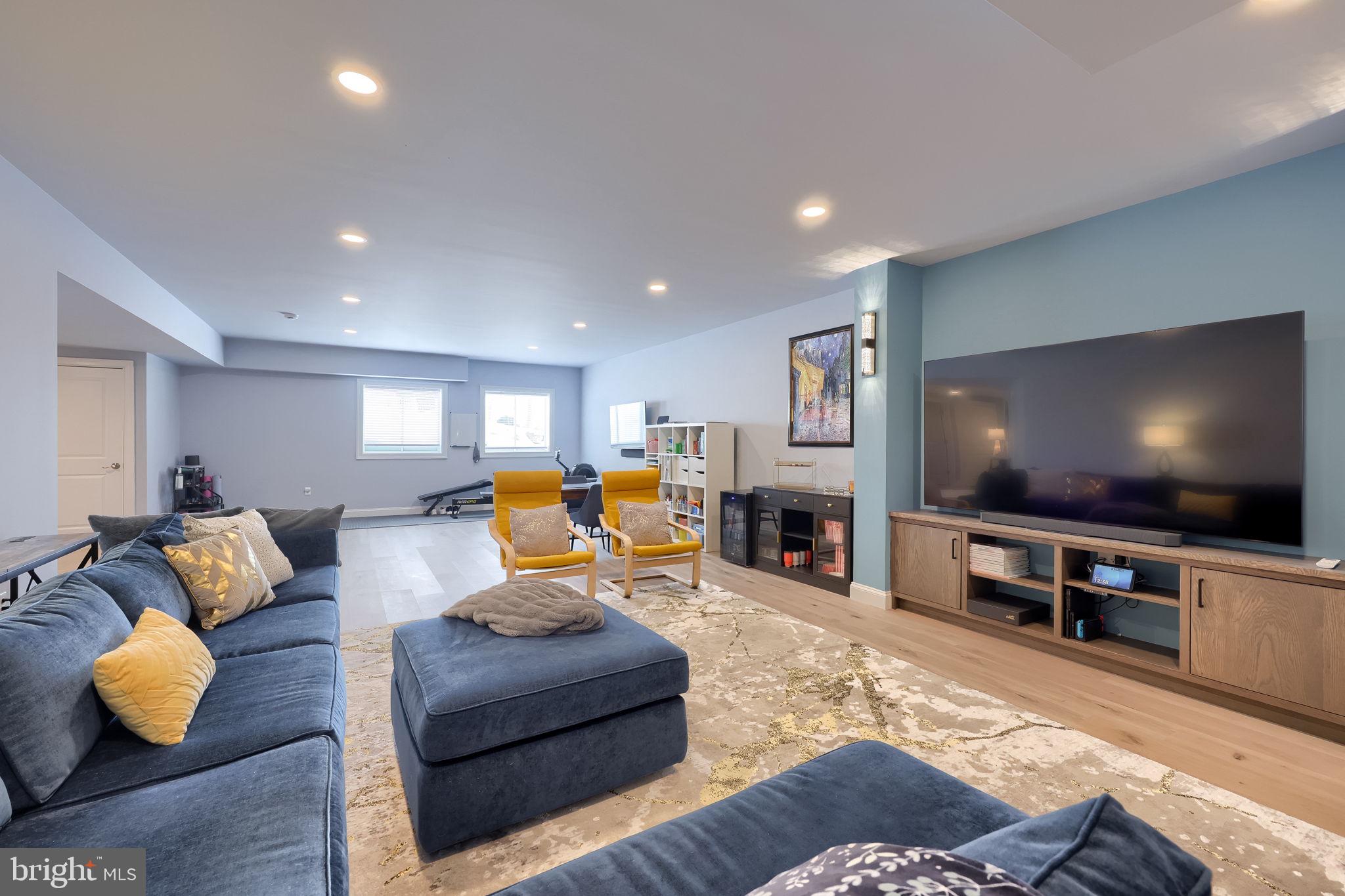 BROOKLAWN - Residential