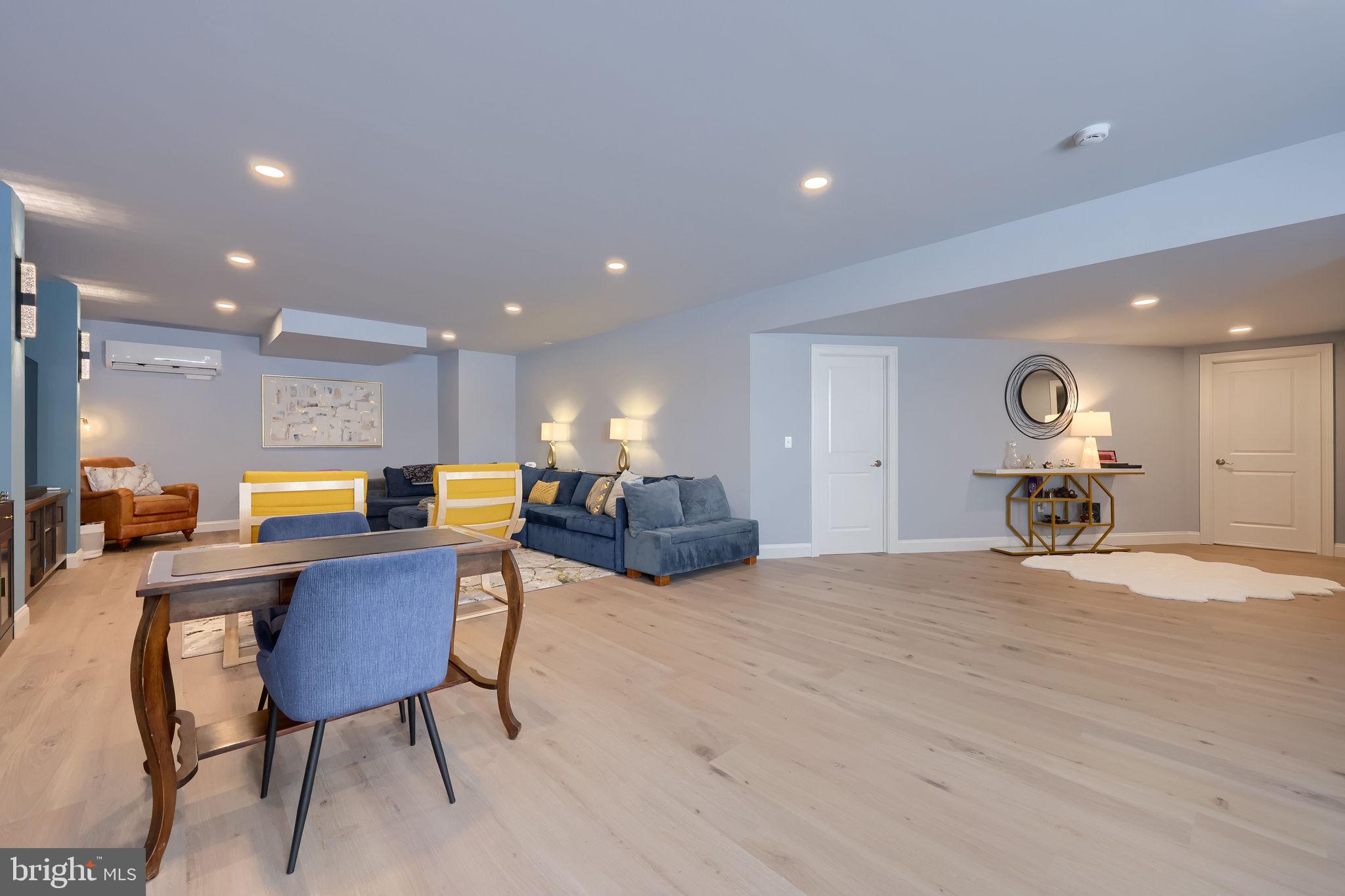 BROOKLAWN - Residential